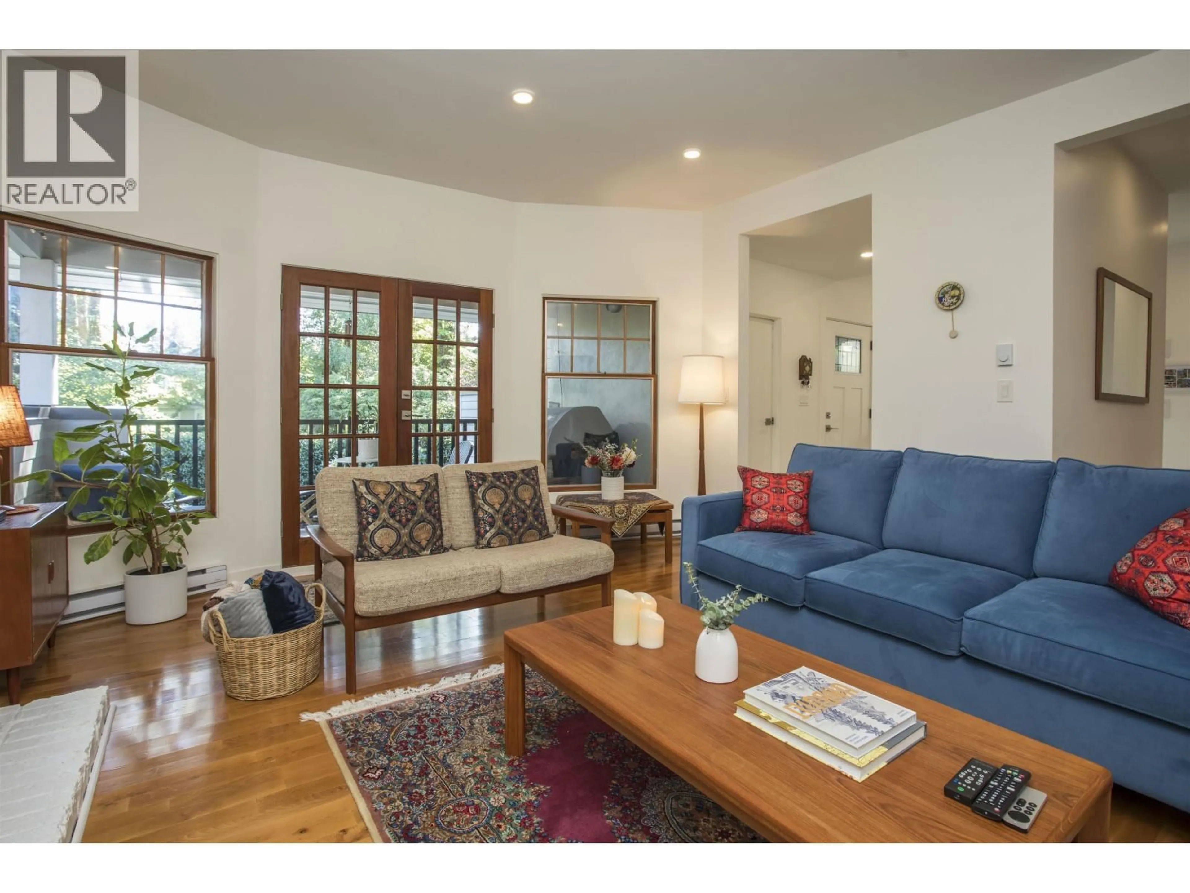 Living room with furniture, unknown for 1975 13TH AVENUE, Vancouver British Columbia V6J2H5