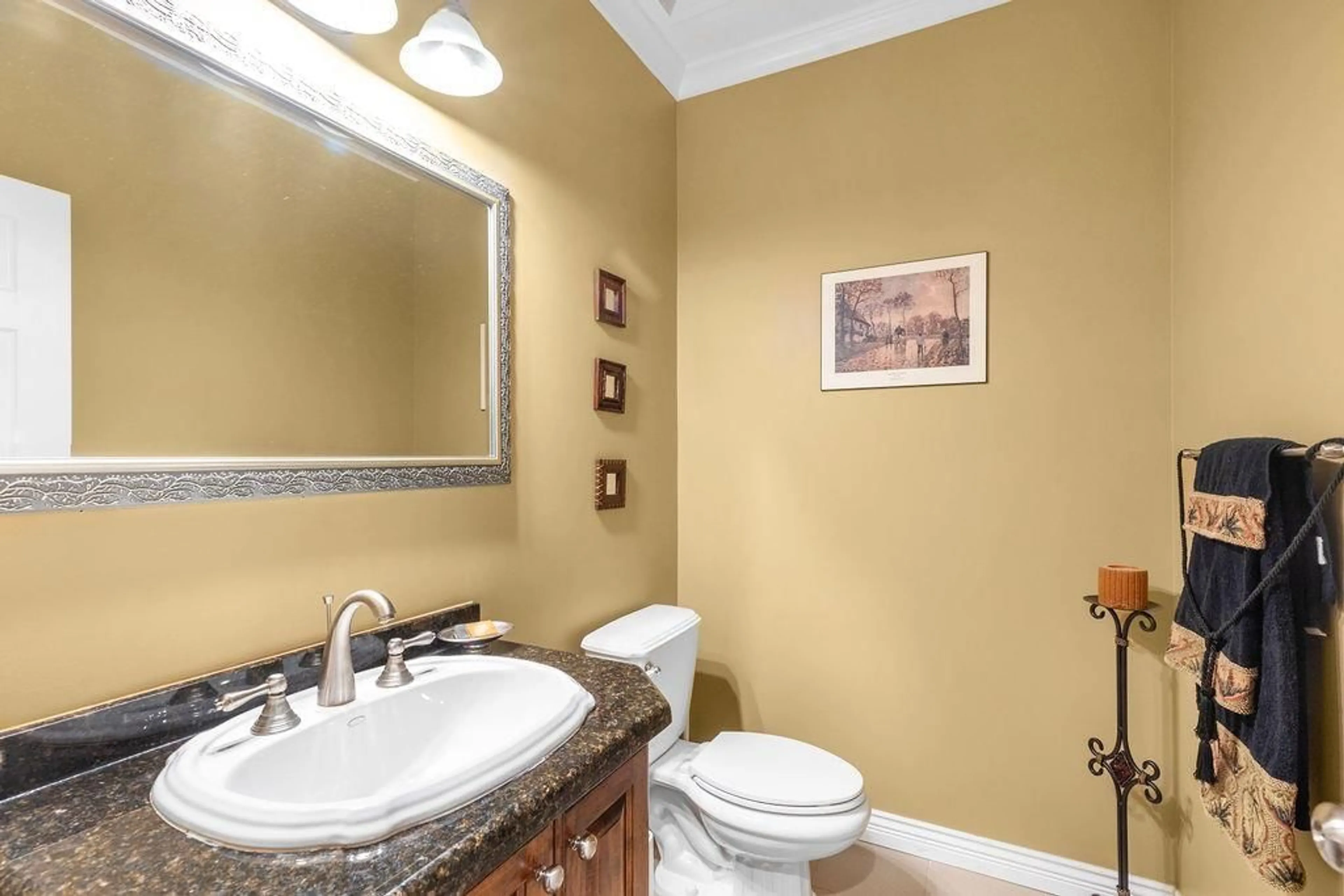 Standard bathroom, ceramic/tile floor for 14846 72A AVENUE, Surrey British Columbia V3S0T7