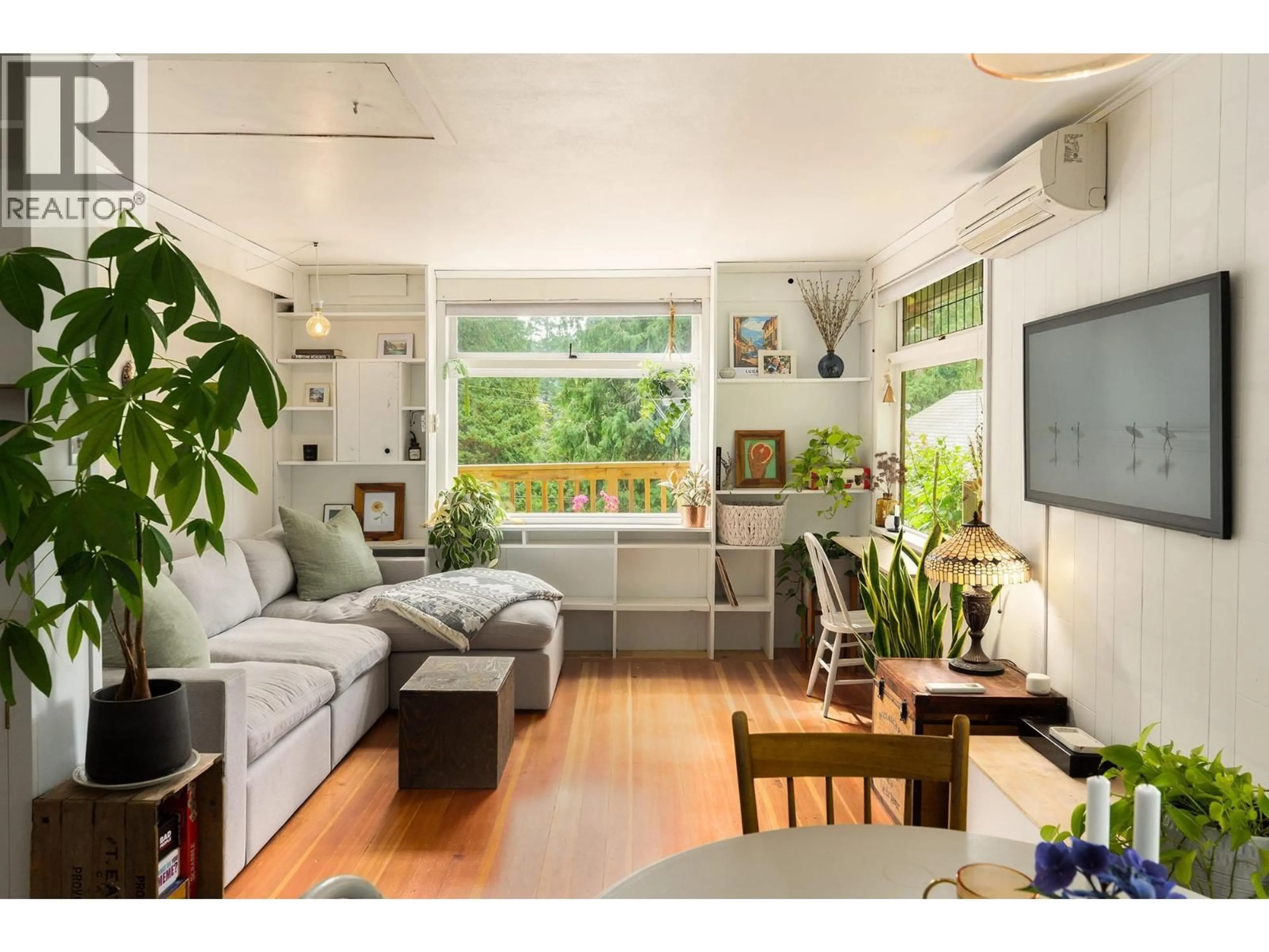 Living room with furniture, unknown for 1144 MILLER ROAD, Bowen Island British Columbia V0N1G1