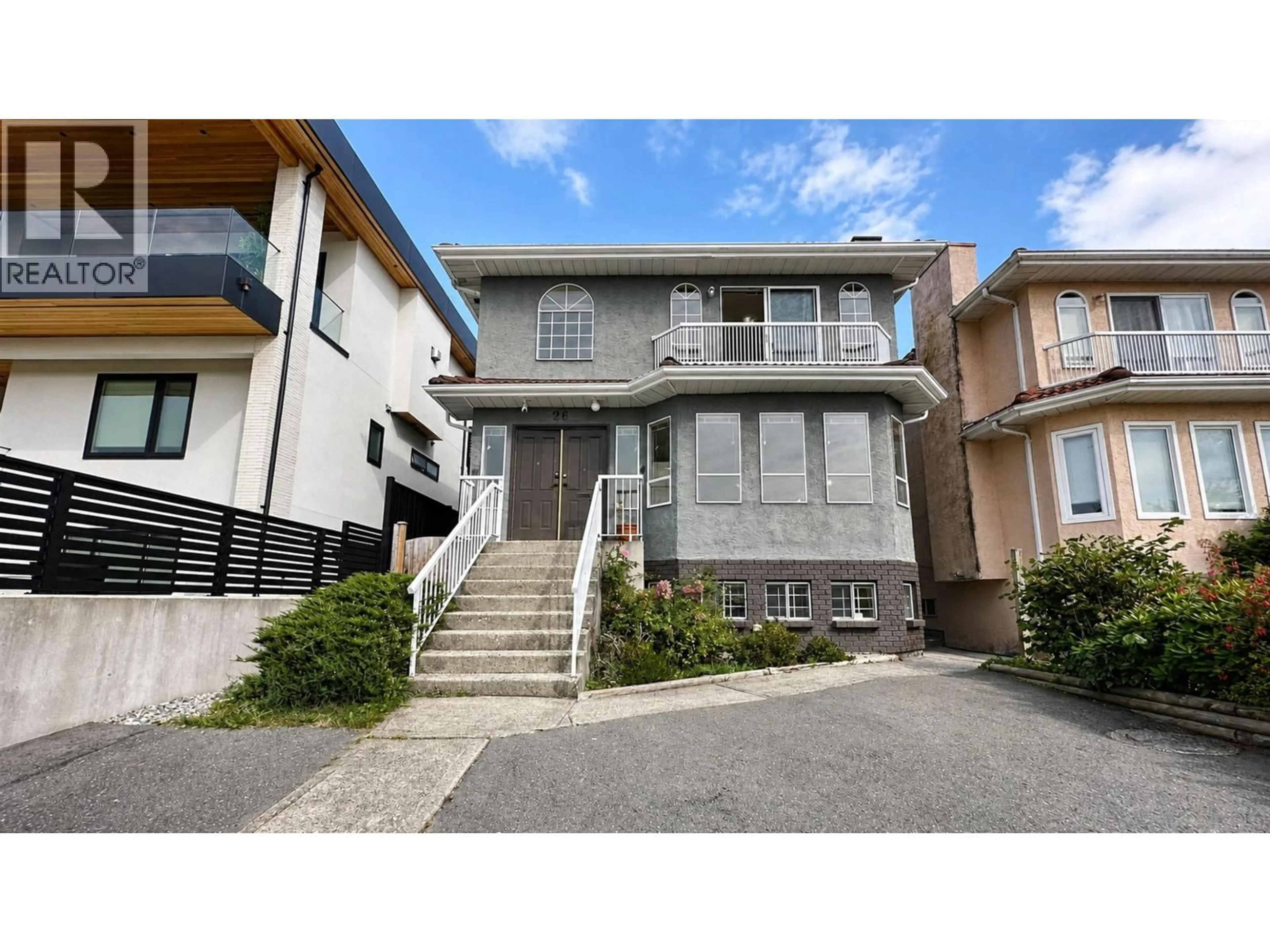 Unknown for 26 RANELAGH AVENUE, Burnaby British Columbia V5B3N3