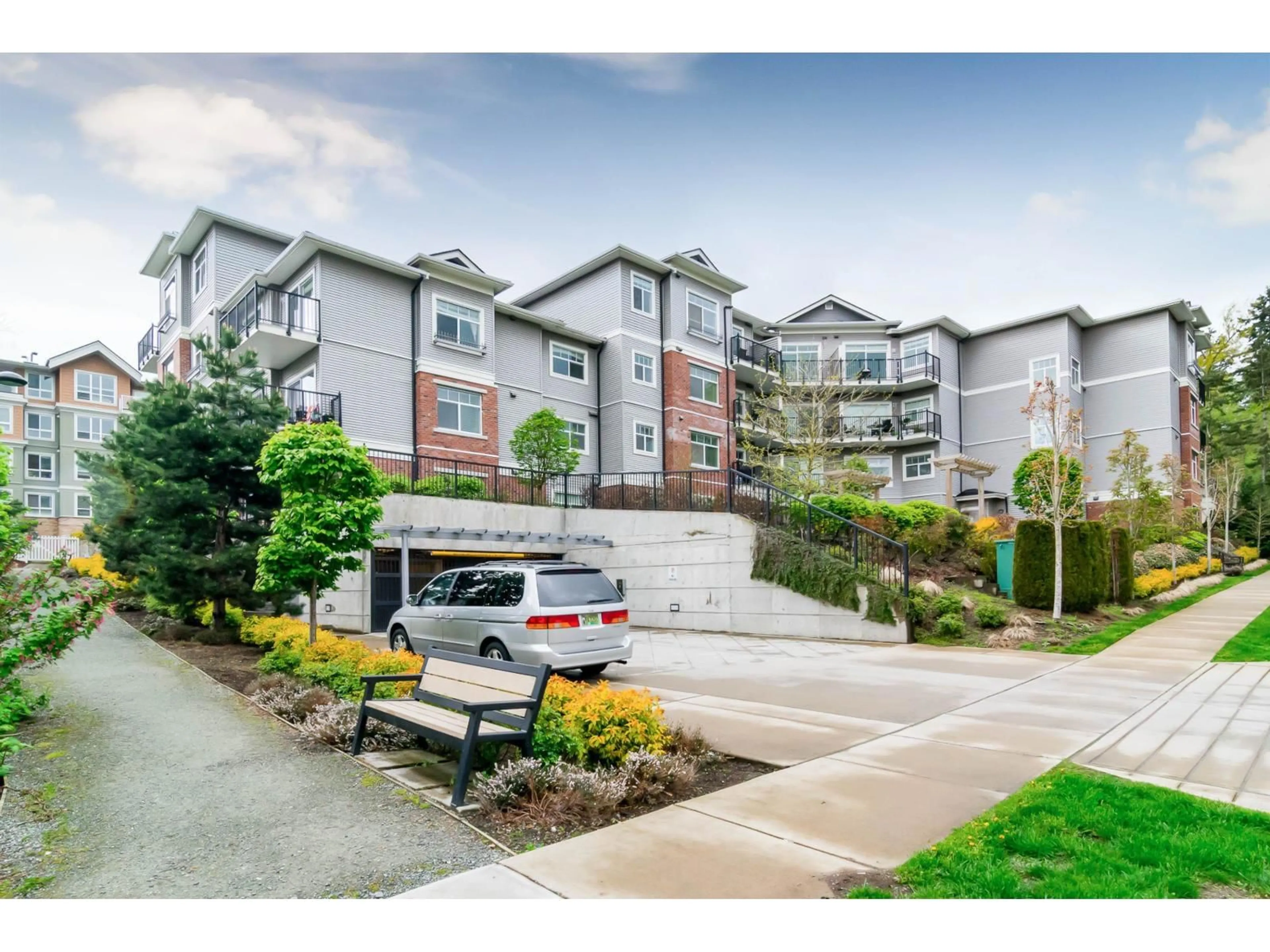 Unknown for 107 - 19530 65 AVENUE, Surrey British Columbia V4N6M1