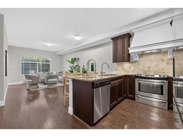 107 - 19530 65 AVENUE, Surrey 4