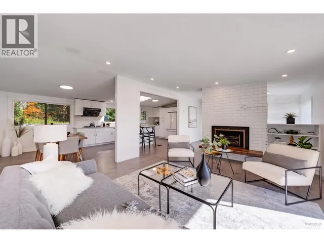 667 PLYMOUTH DRIVE, North Vancouver 5