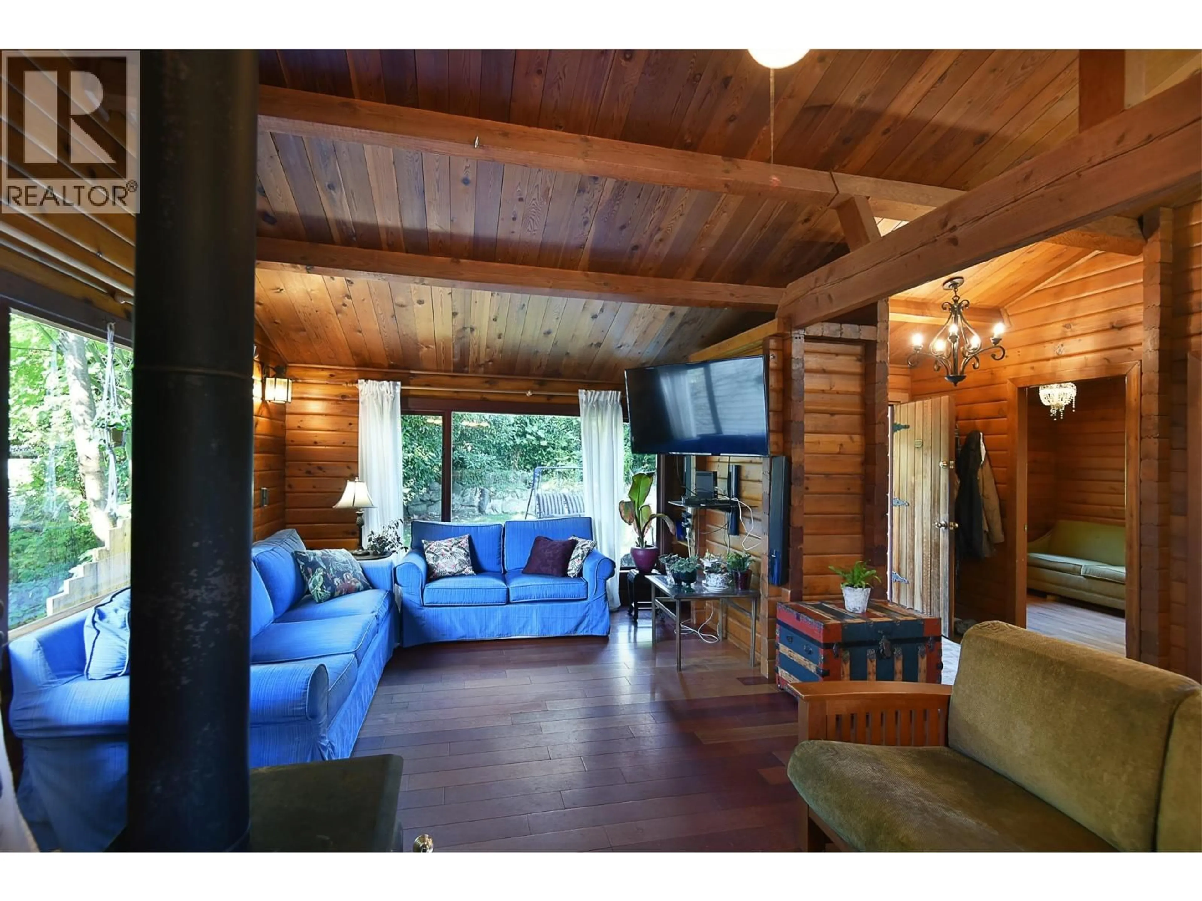 Unknown for 611 GOWER POINT ROAD, Gibsons British Columbia V0N1V8