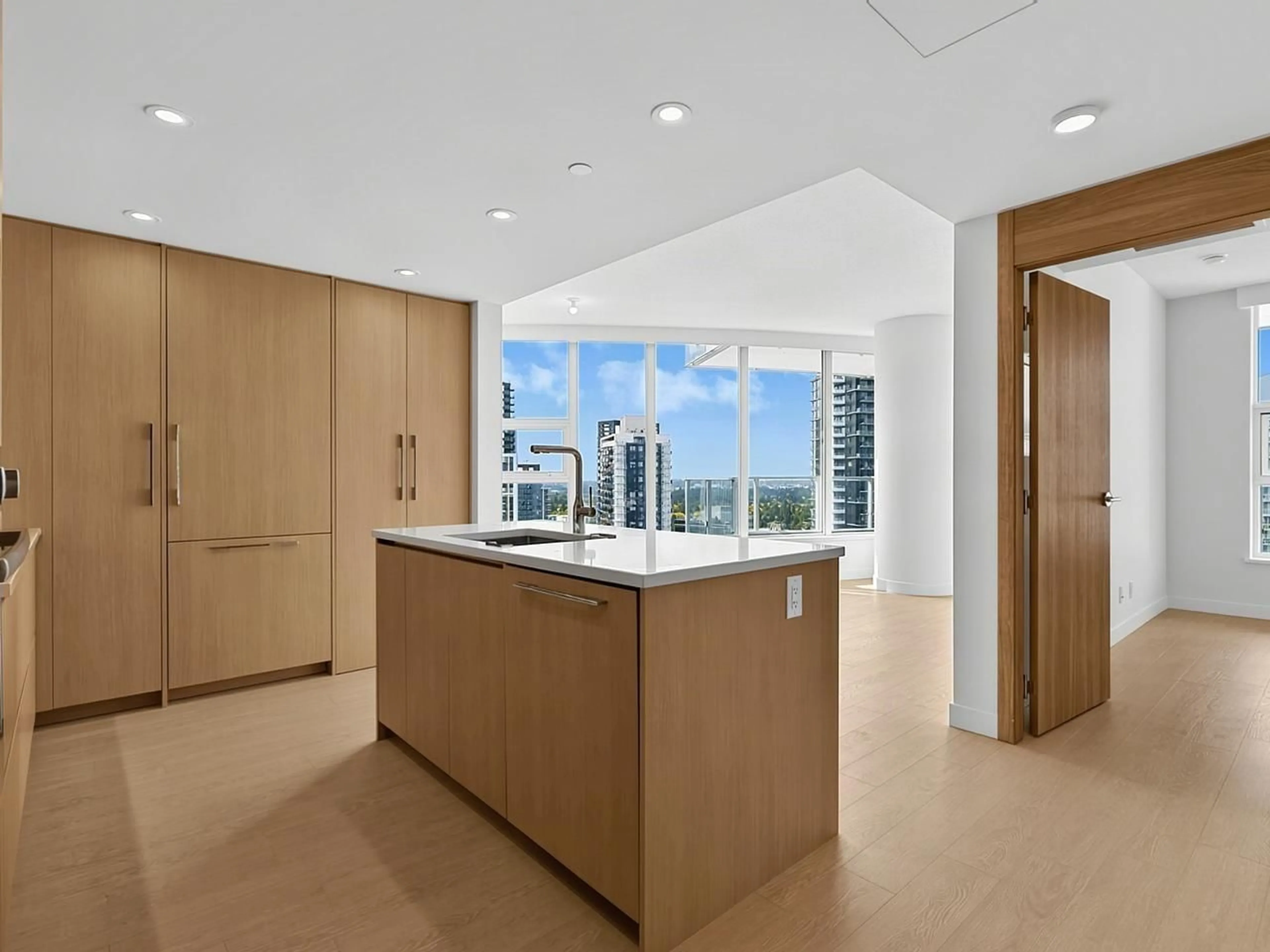 Open concept kitchen, unknown for 3108 - 13768 100 AVENUE, Surrey British Columbia V3T0V2