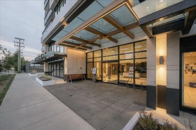 #313 - 1526 FINLAY STREET, White Rock 2