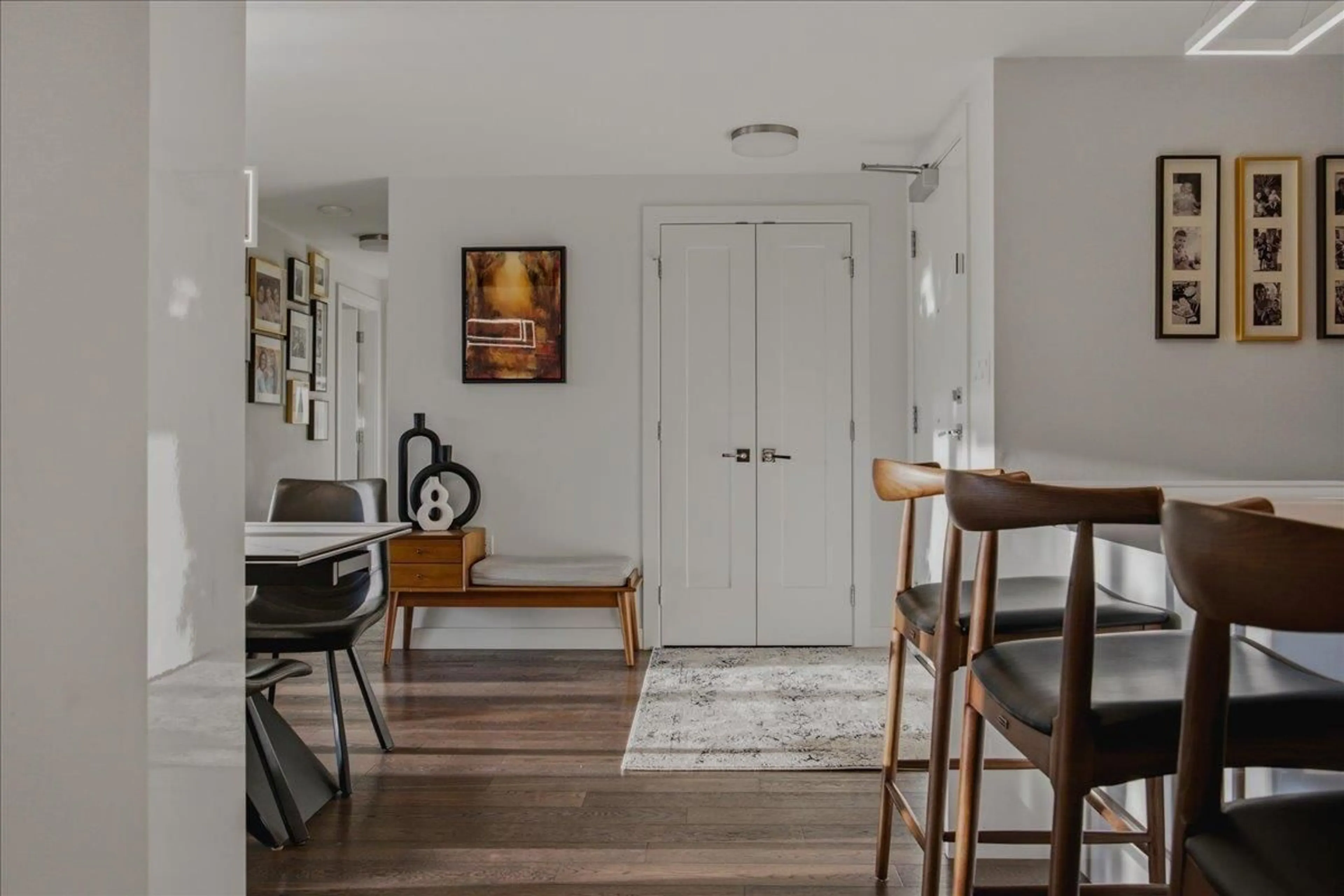 Indoor entryway for #313 - 1526 FINLAY STREET, White Rock British Columbia V4B4L9