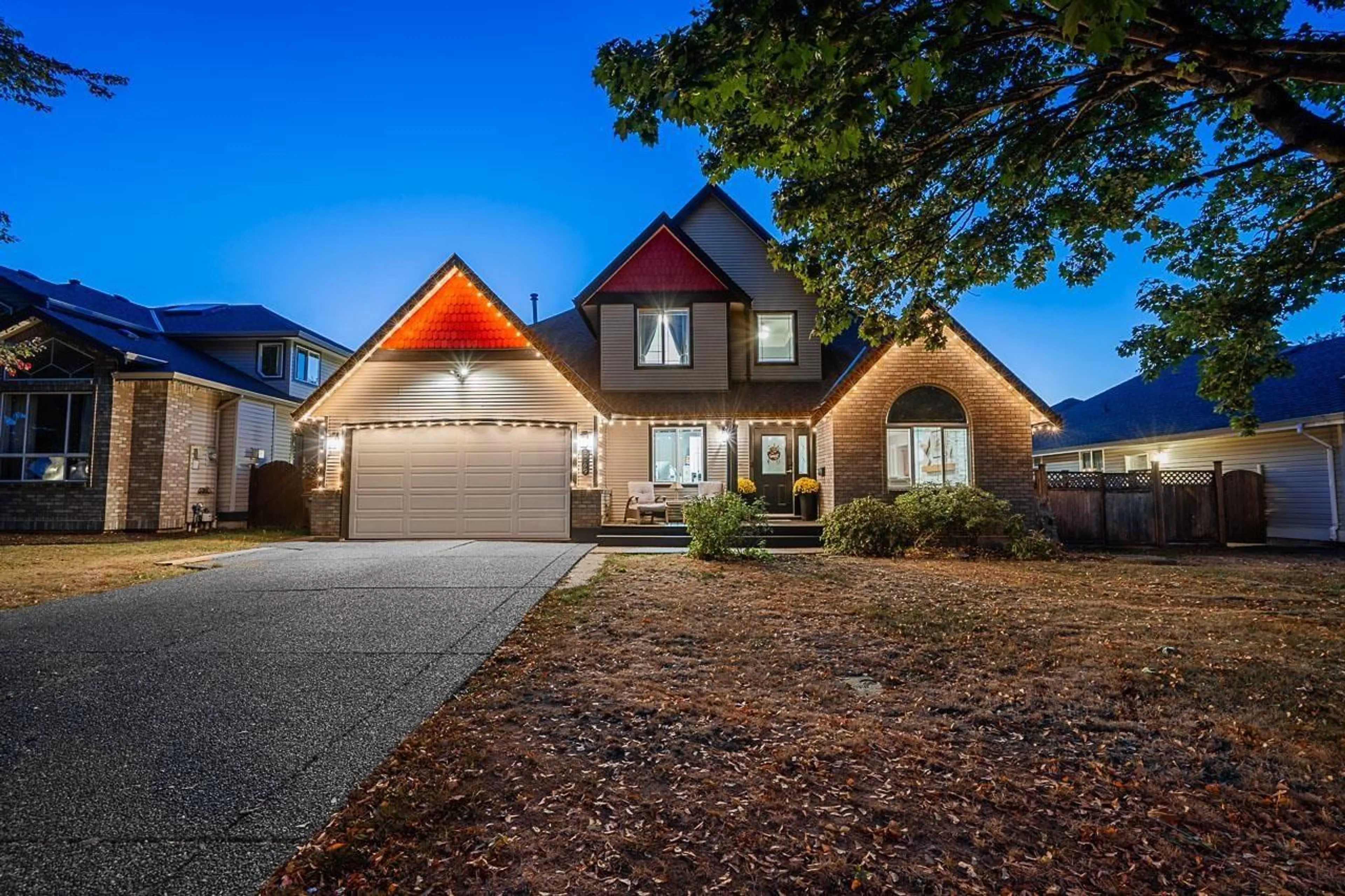 Home with brick exterior material, street for 6069 170 STREET, Surrey British Columbia V3S3Y7