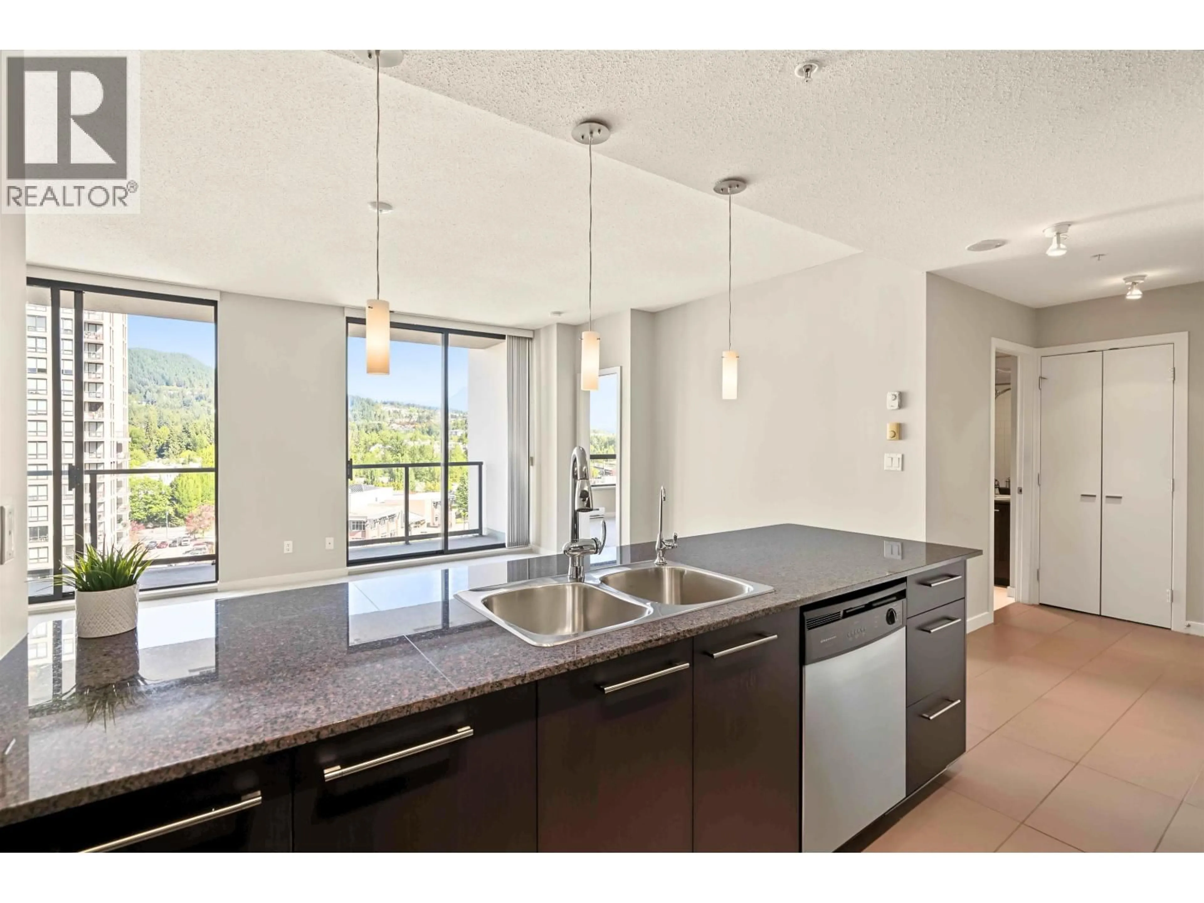 Open concept kitchen, unknown for 1401 - 2979 GLEN DRIVE, Coquitlam British Columbia V3B0B2