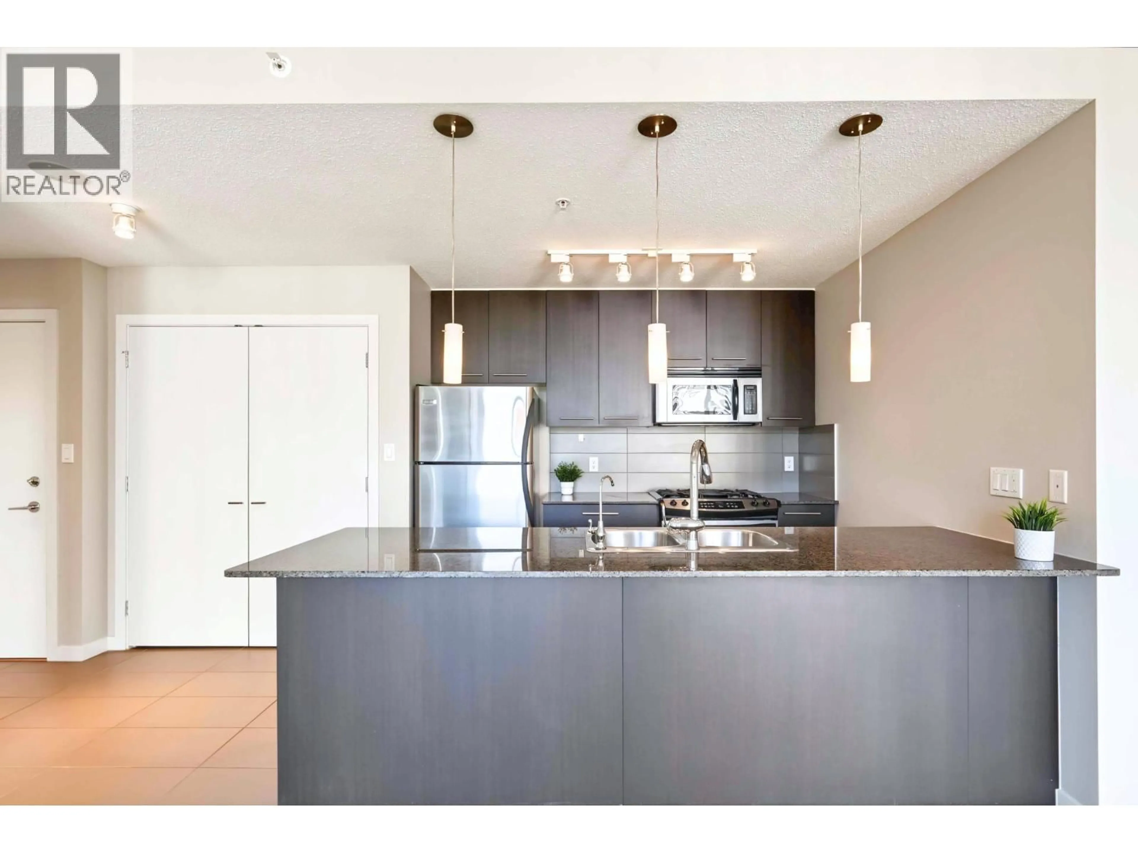 Open concept kitchen, unknown for 1401 - 2979 GLEN DRIVE, Coquitlam British Columbia V3B0B2
