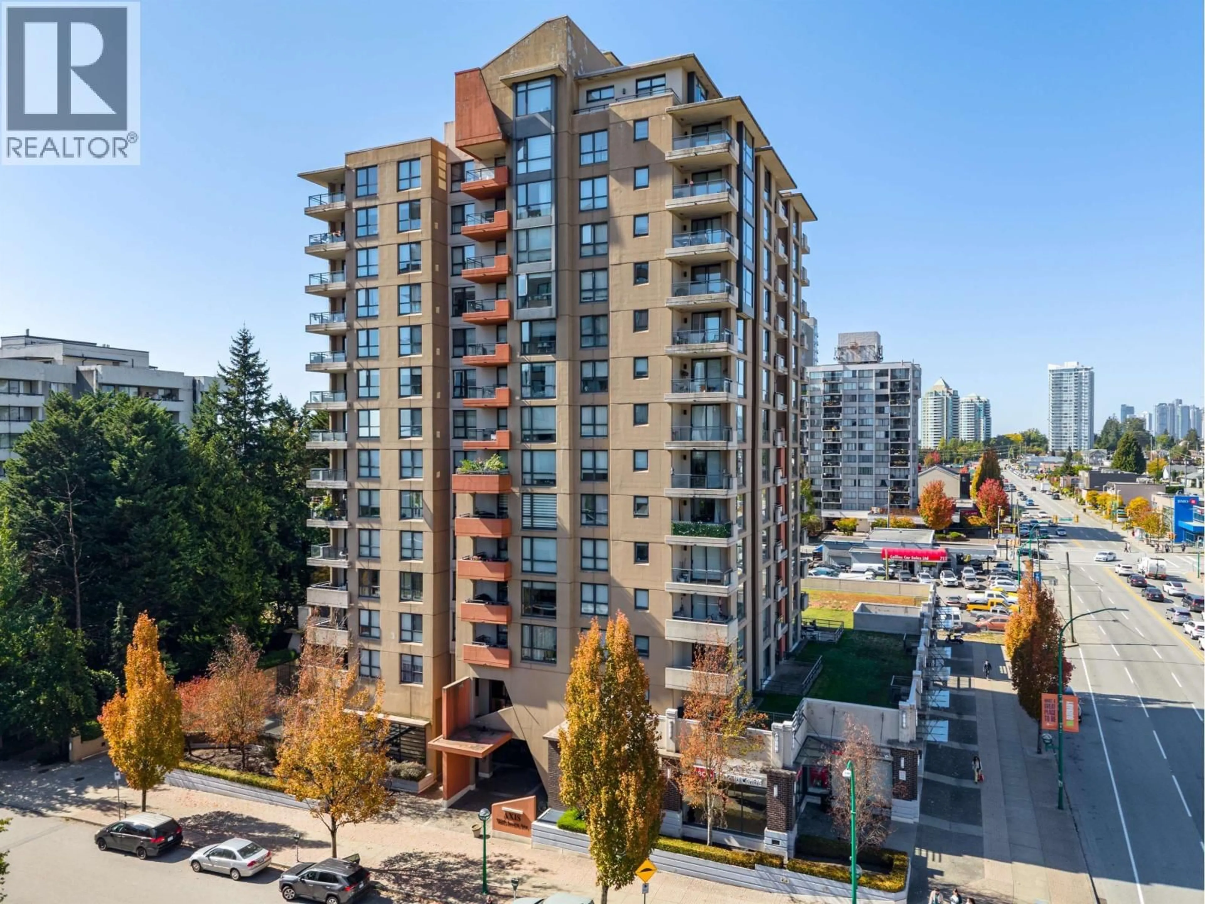 A pic from outside/outdoor area/front of a property/back of a property/a pic from drone, city buildings view from balcony for 501 - 7225 ACORN AVENUE, Burnaby British Columbia V5E0A9