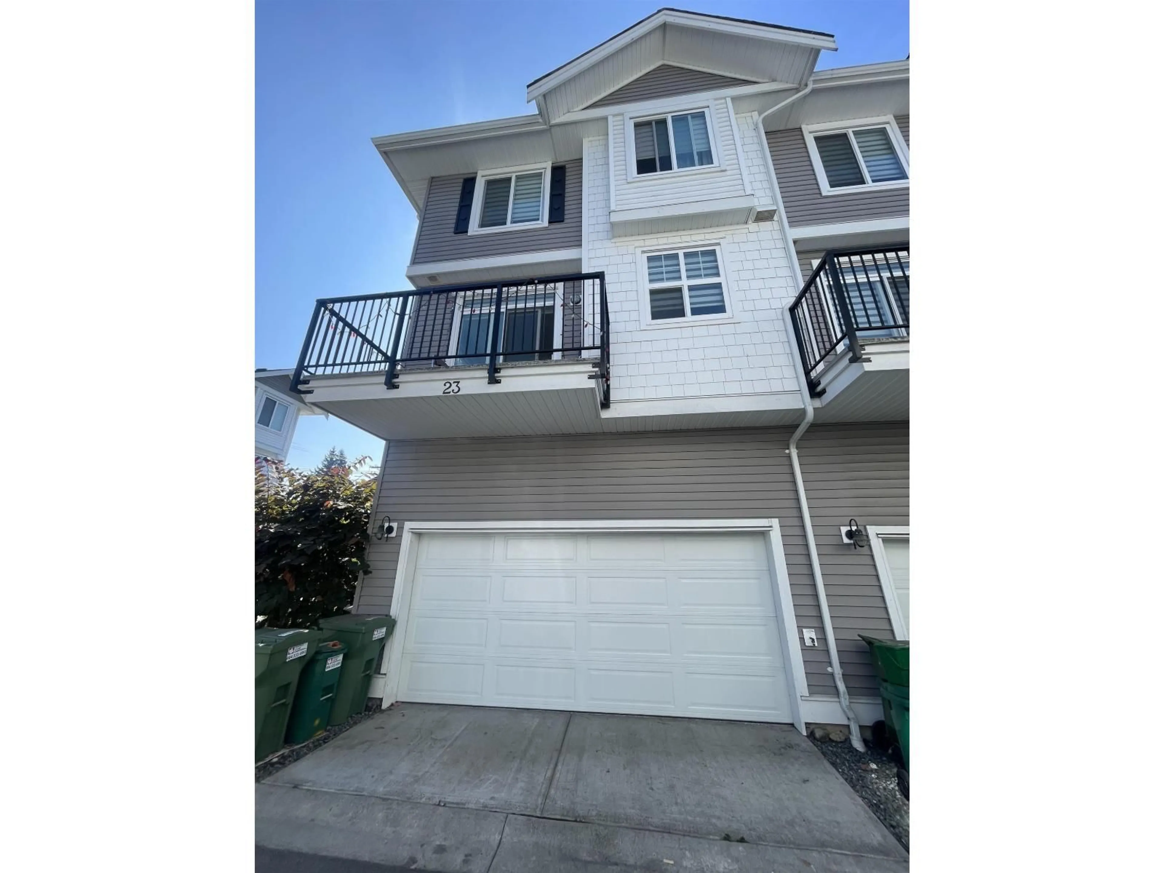 Unknown for 23 - 2033 MCKENZIE ROAD, Abbotsford British Columbia V2S3Z6