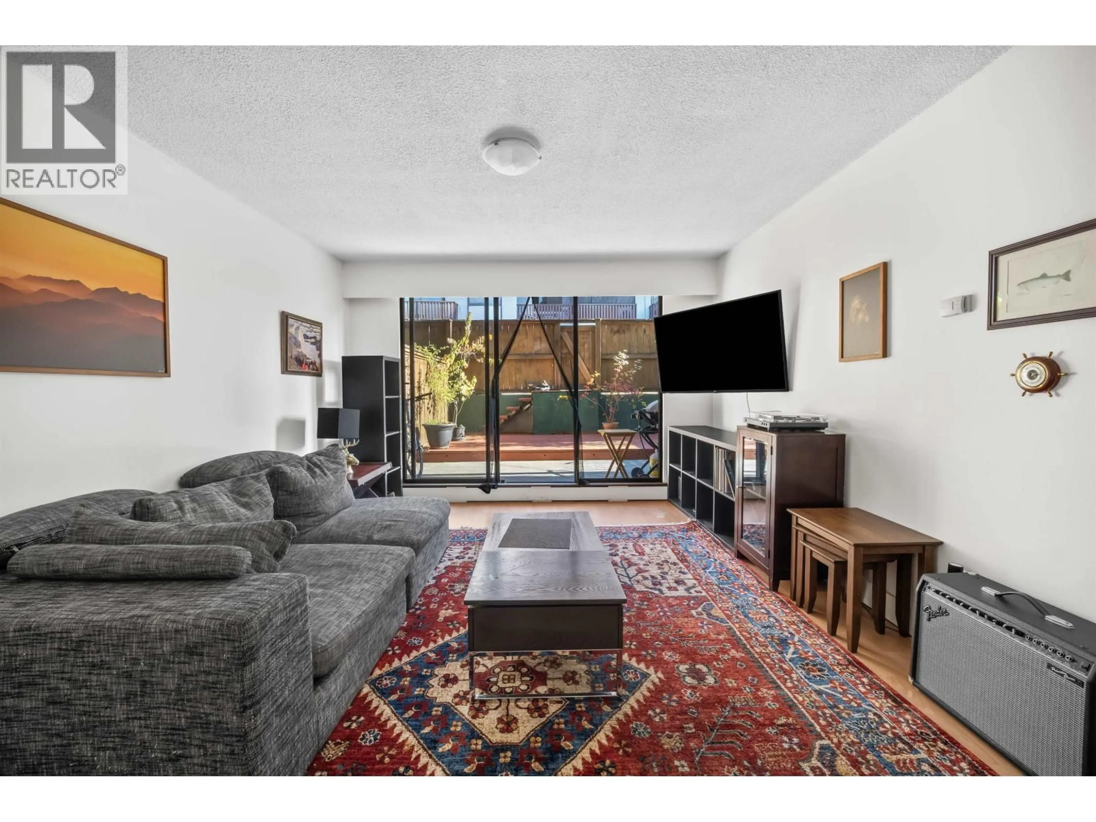 Living room with furniture, unknown for 115 - 170 3RD STREET, North Vancouver British Columbia V7L1E6