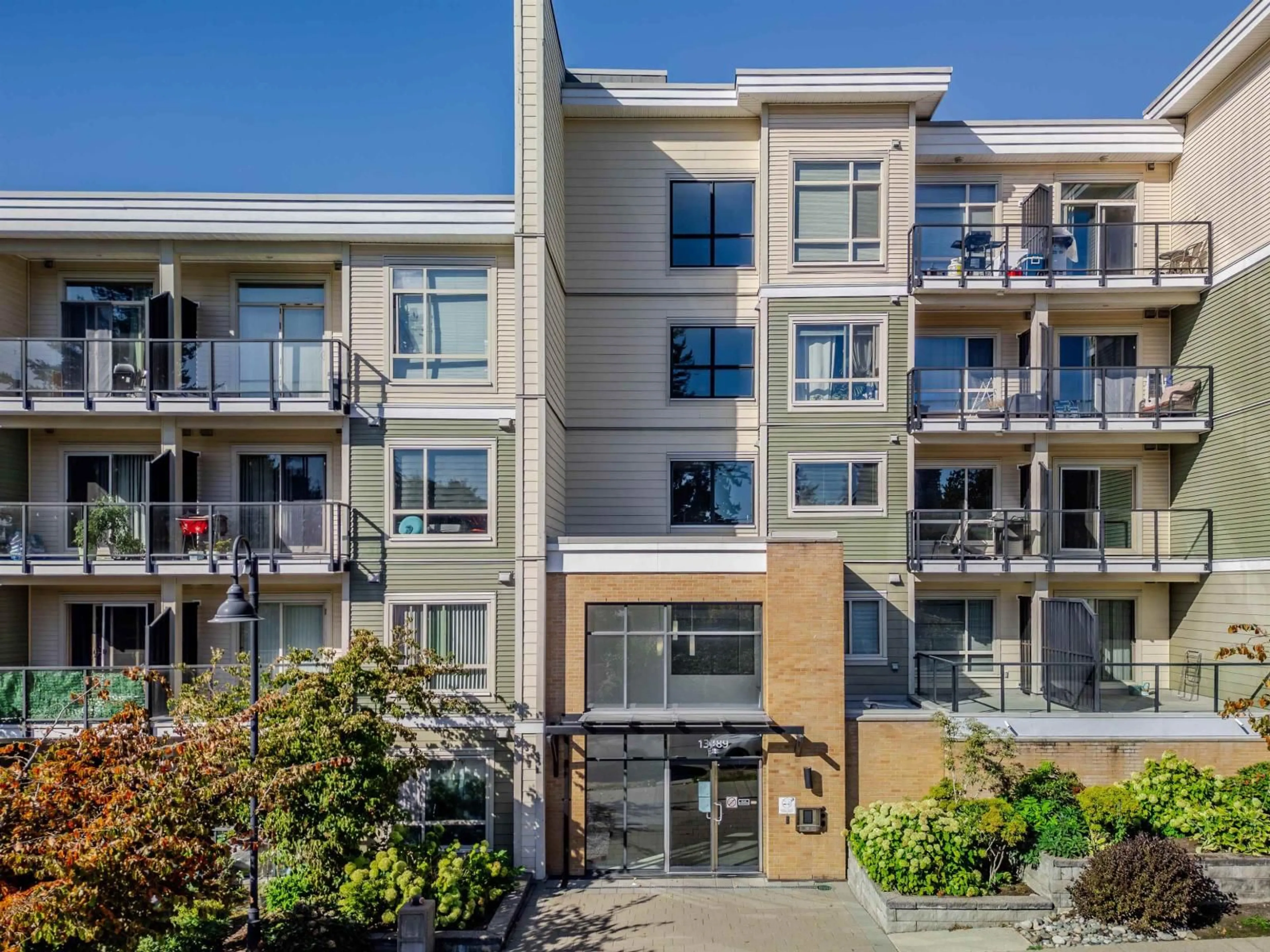 Unknown for 522 - 13789 107A AVENUE, Surrey British Columbia V3T0B8