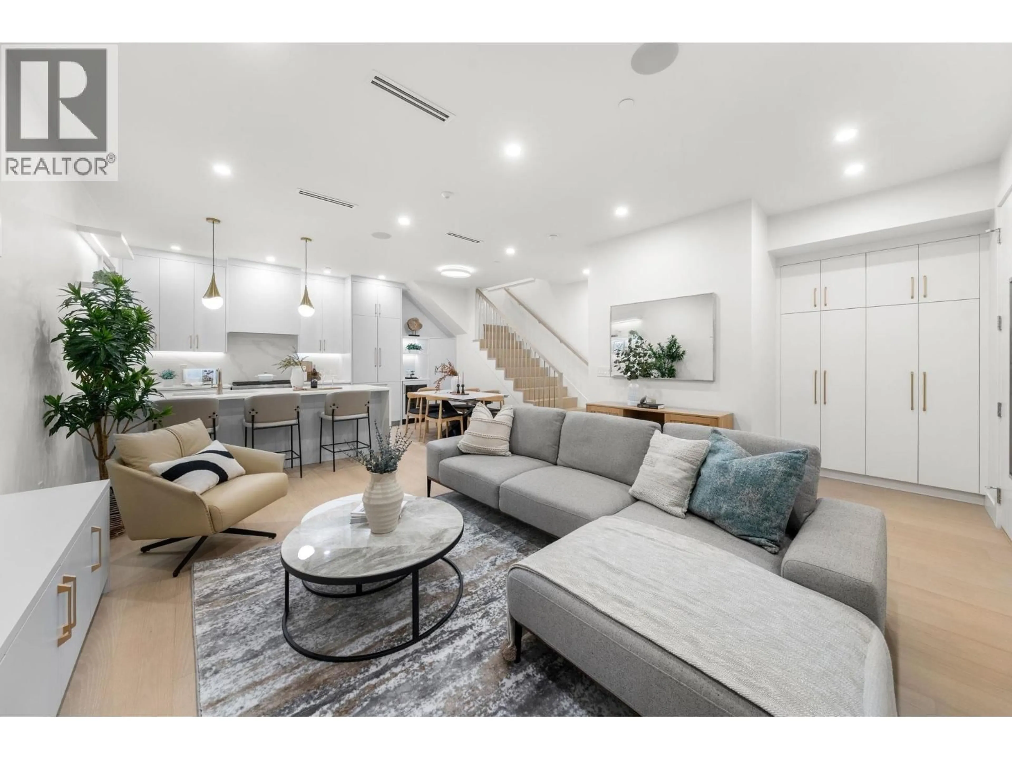 Living room with furniture, unknown for 1 - 1582 2ND AVENUE, Vancouver British Columbia V5N1C7