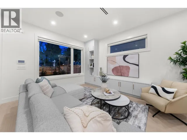 1 - 1582 2ND AVENUE, Vancouver 5