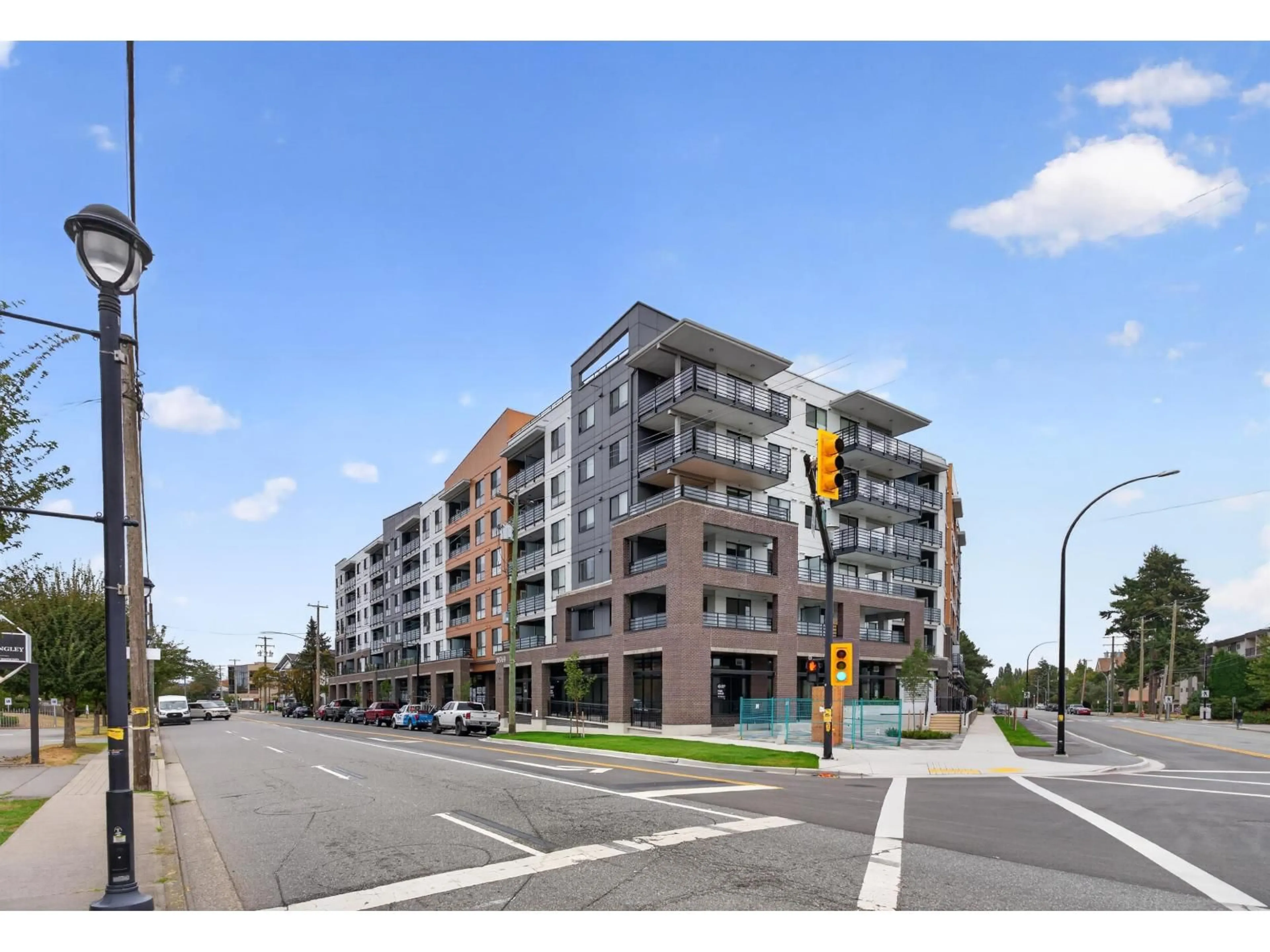Unknown for 224 - 20769 FRASER HIGHWAY, Langley British Columbia V3A0S4