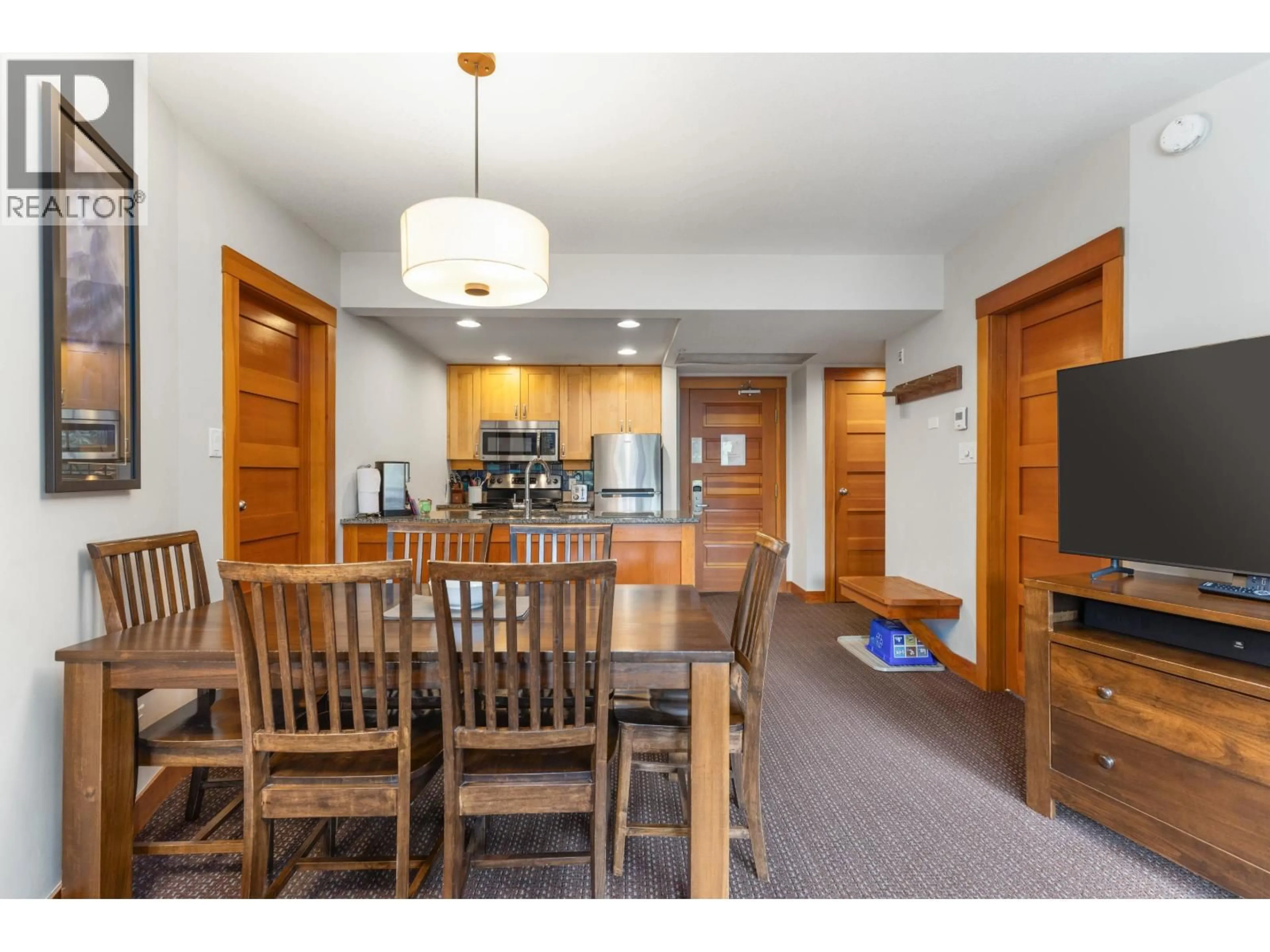 Dining room, wood/laminate floor for 331B - 2036 LONDON LANE, Whistler British Columbia V8E0B6