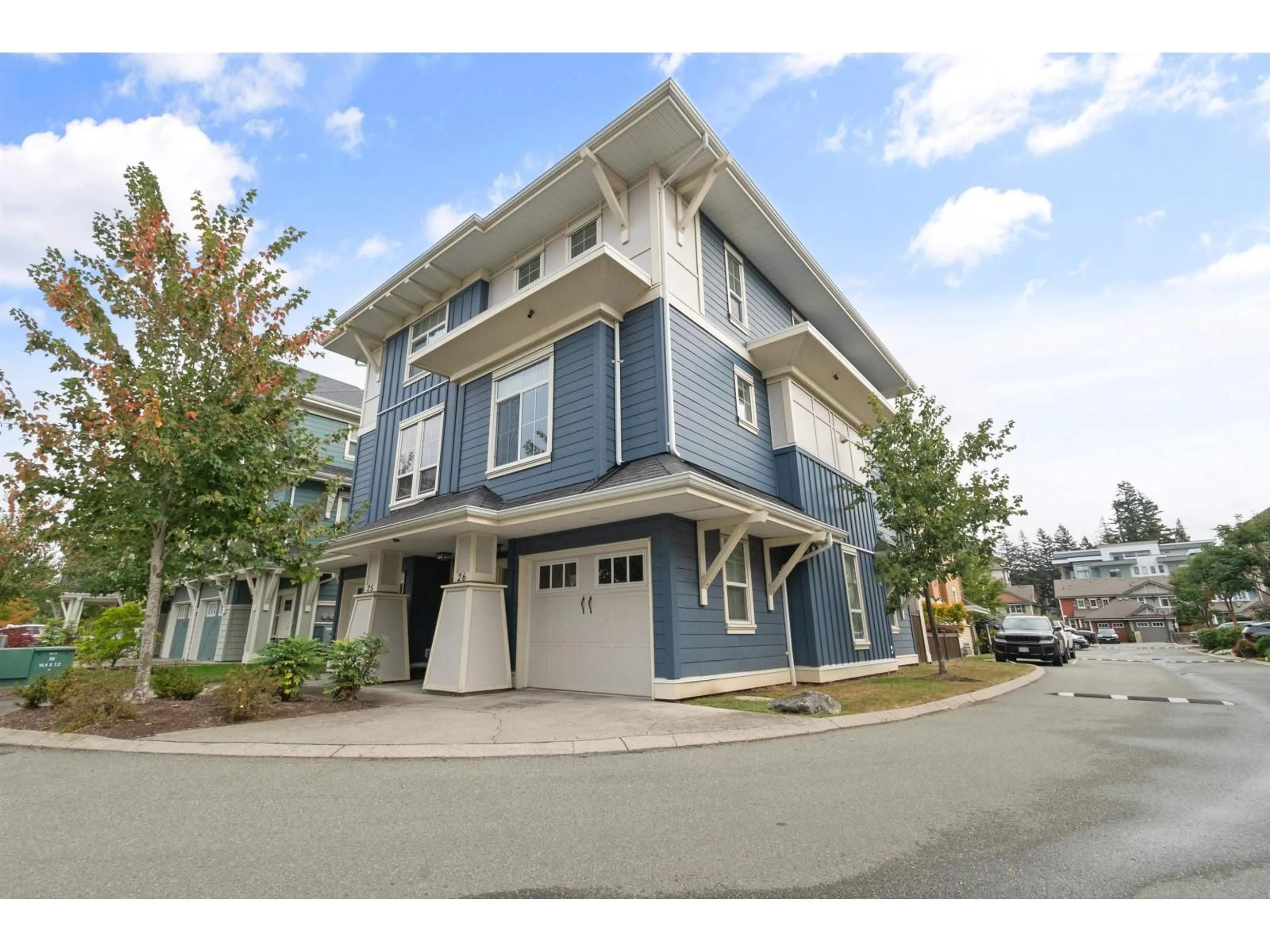Home with vinyl exterior material, street for 26 - 45290 SOOWAHLIE CRESCENT, Chilliwack British Columbia V2R0S6