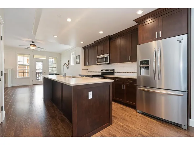 26 - 45290 SOOWAHLIE CRESCENT, Chilliwack 2