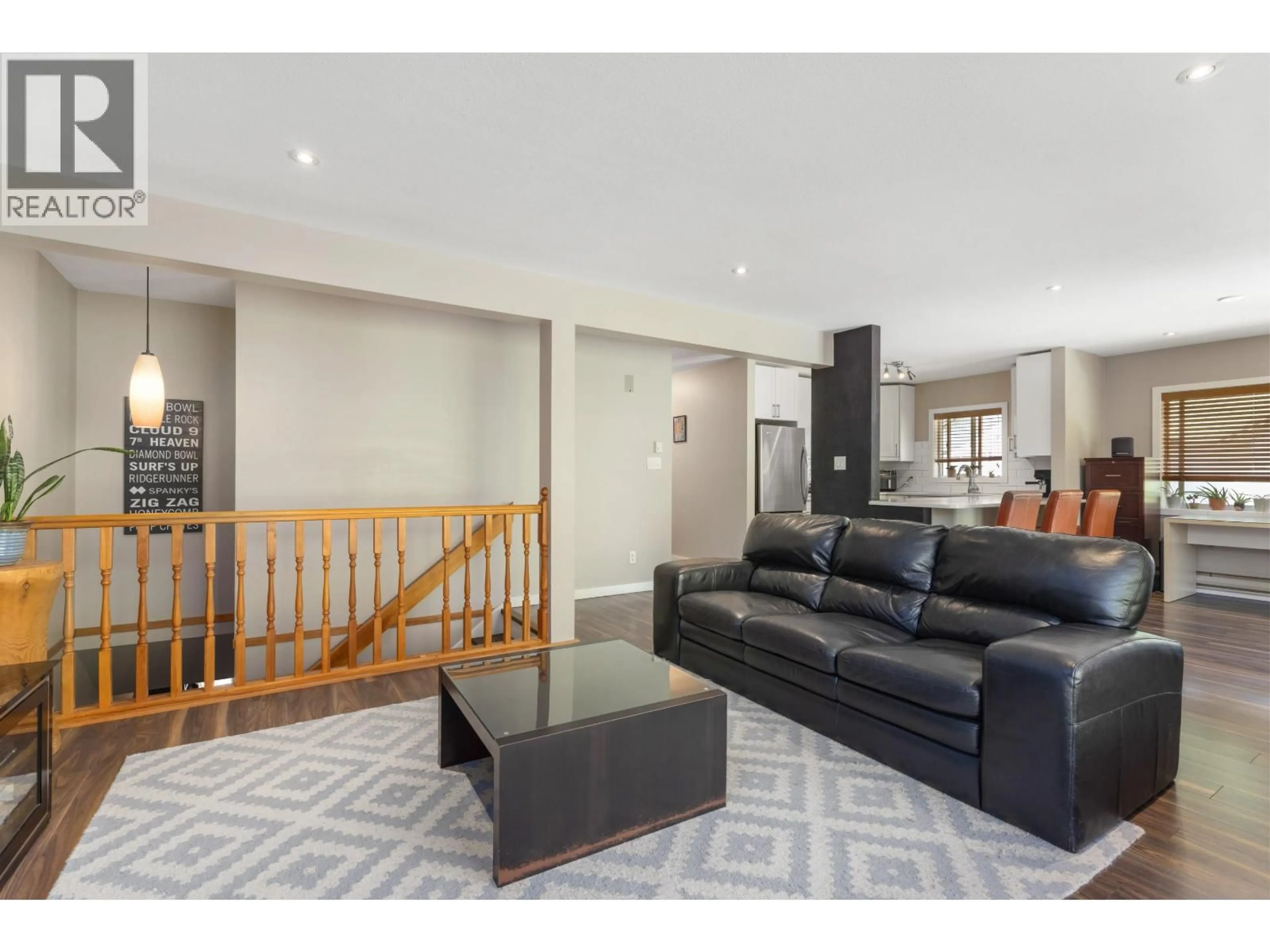 Living room with furniture, unknown for 6 - 7467 PROSPECT STREET, Pemberton British Columbia V0N2L1