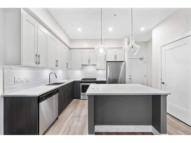 109 - 32838 VENTURA AVENUE, Abbotsford 3