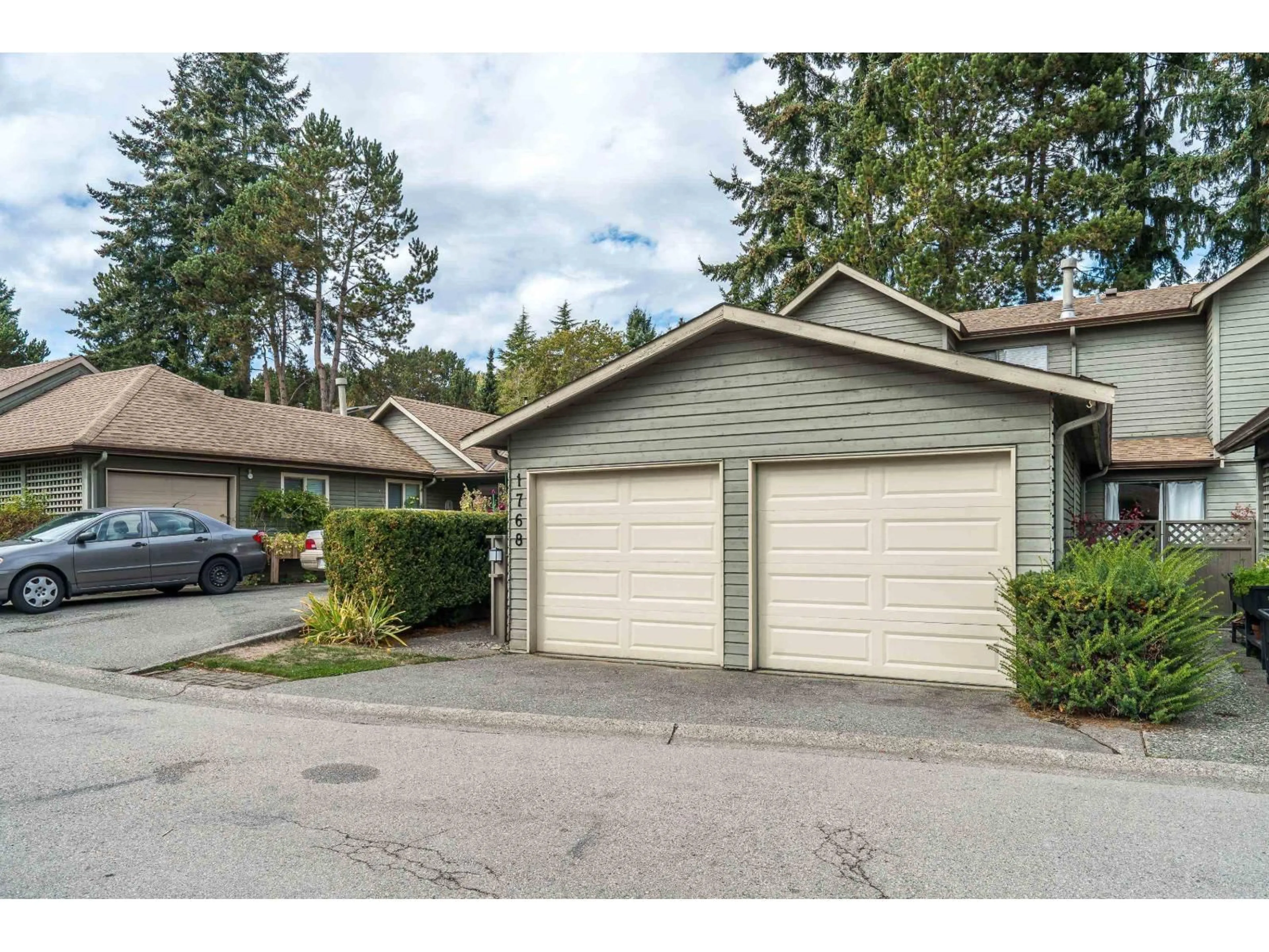 Unknown for 1768 LILAC DRIVE, Surrey British Columbia V4A5C9