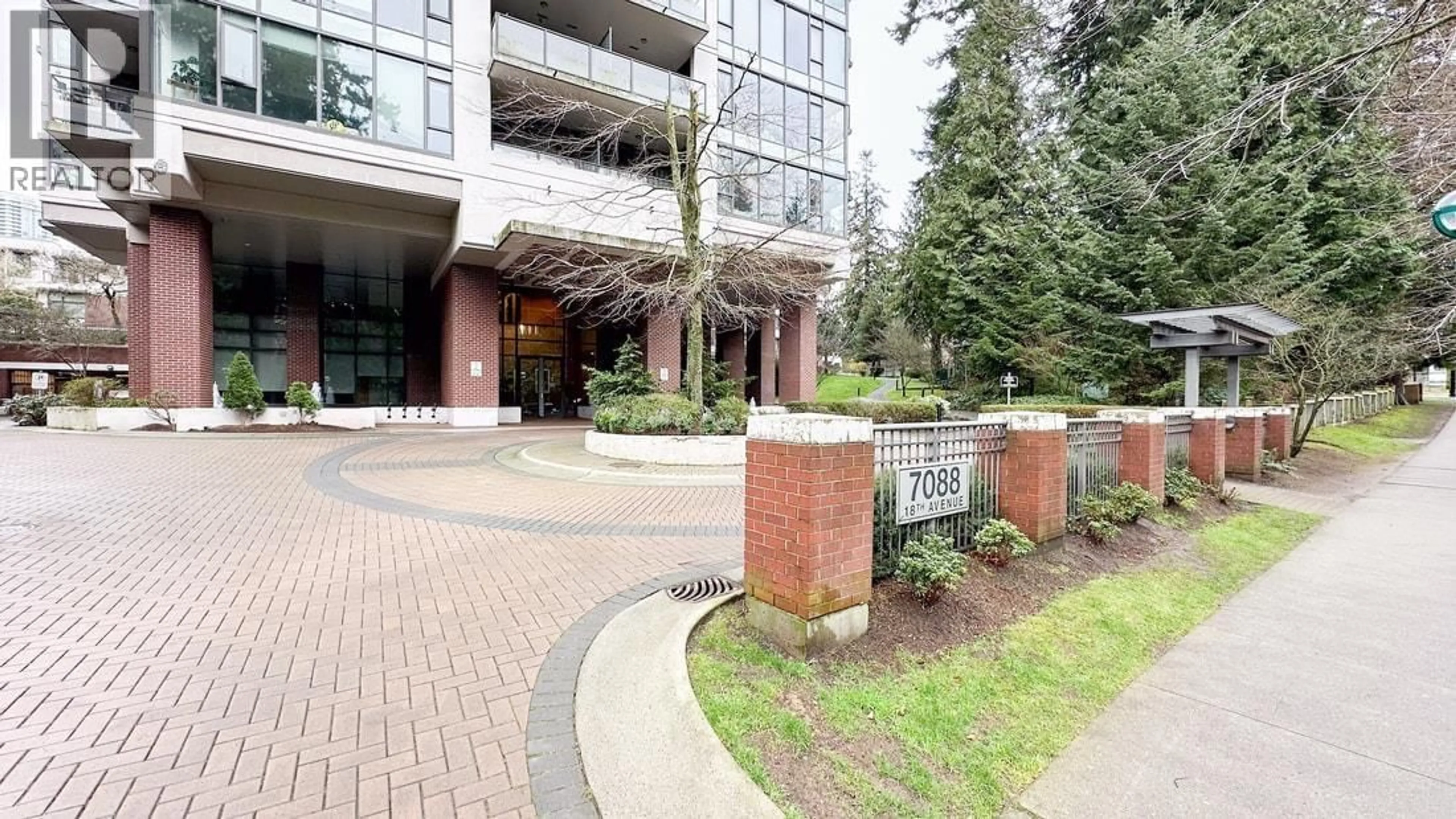 Unknown for 909 - 7088 18TH AVENUE, Burnaby British Columbia V3N0A2