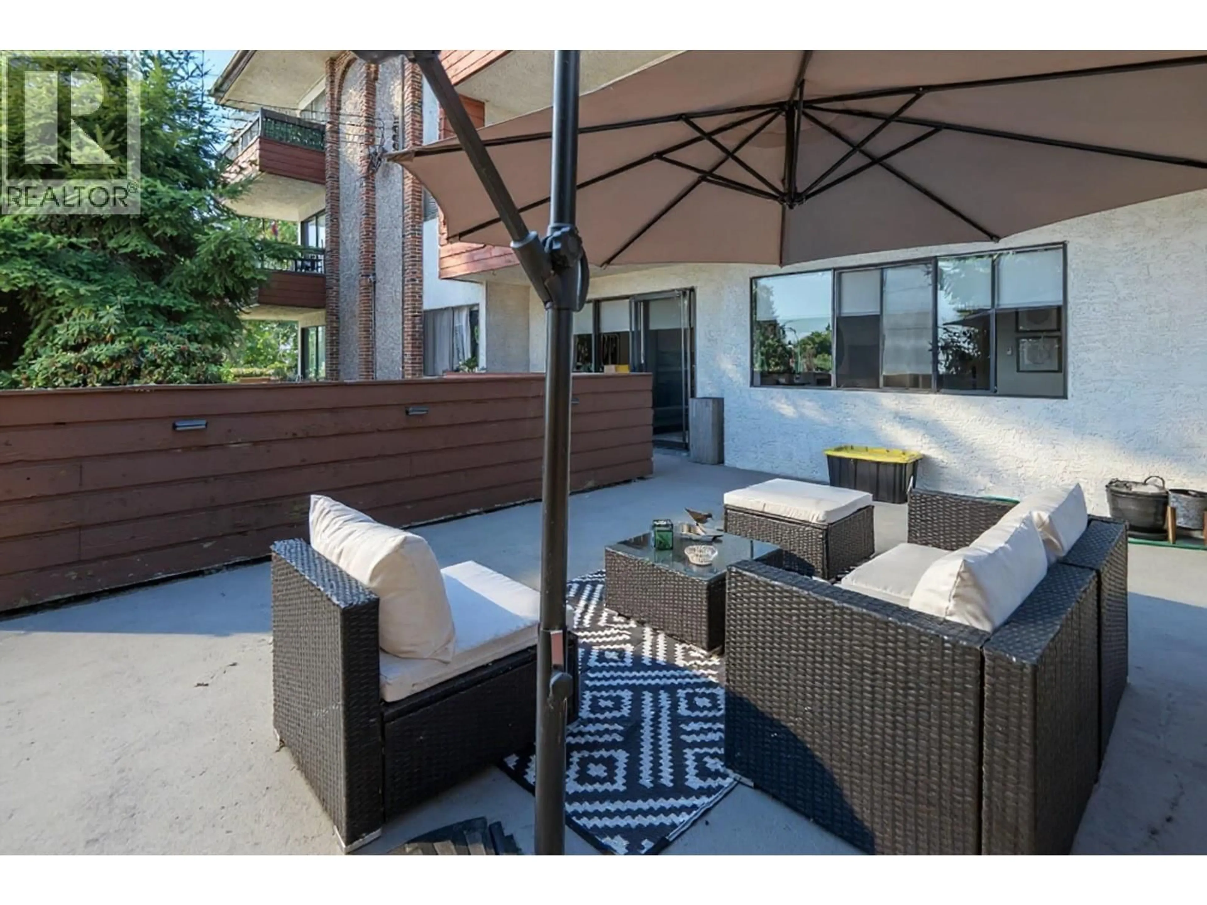 Patio, mountain view for 107 - 7180 LINDEN AVENUE, Burnaby British Columbia V5E3G6