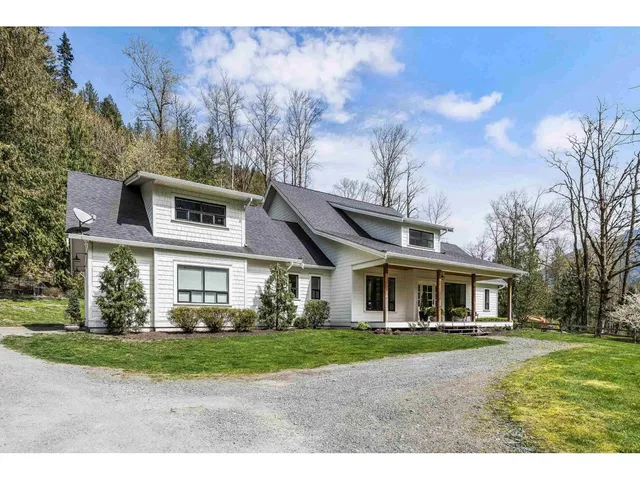 49439 CHILLIWACK LAKE ROAD, Chilliwack 3