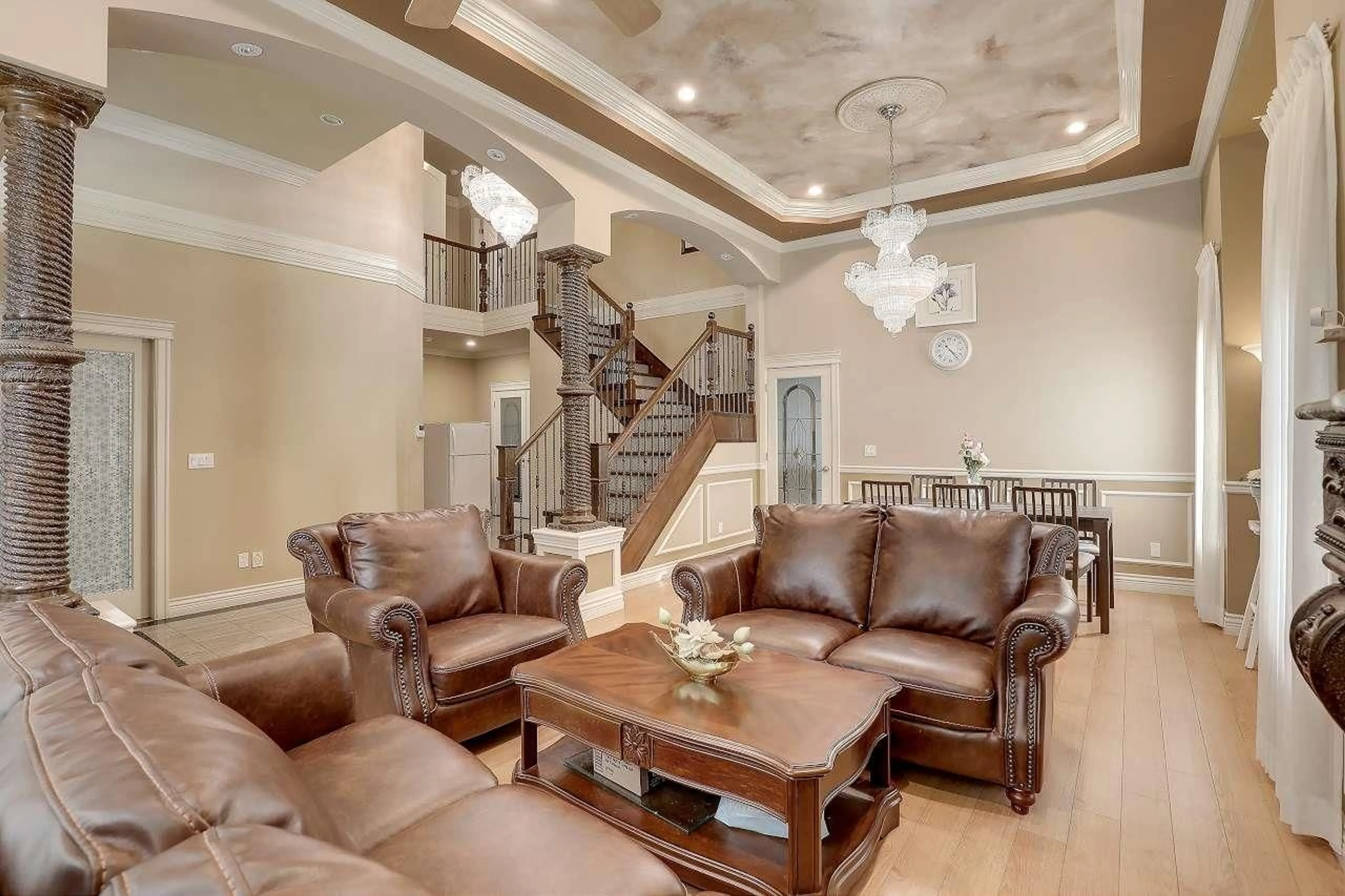 Living room with furniture, unknown for 14078 68 AVENUE, Surrey British Columbia V3W2H2