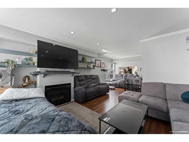 28 - 13713 72A AVENUE, Surrey 4