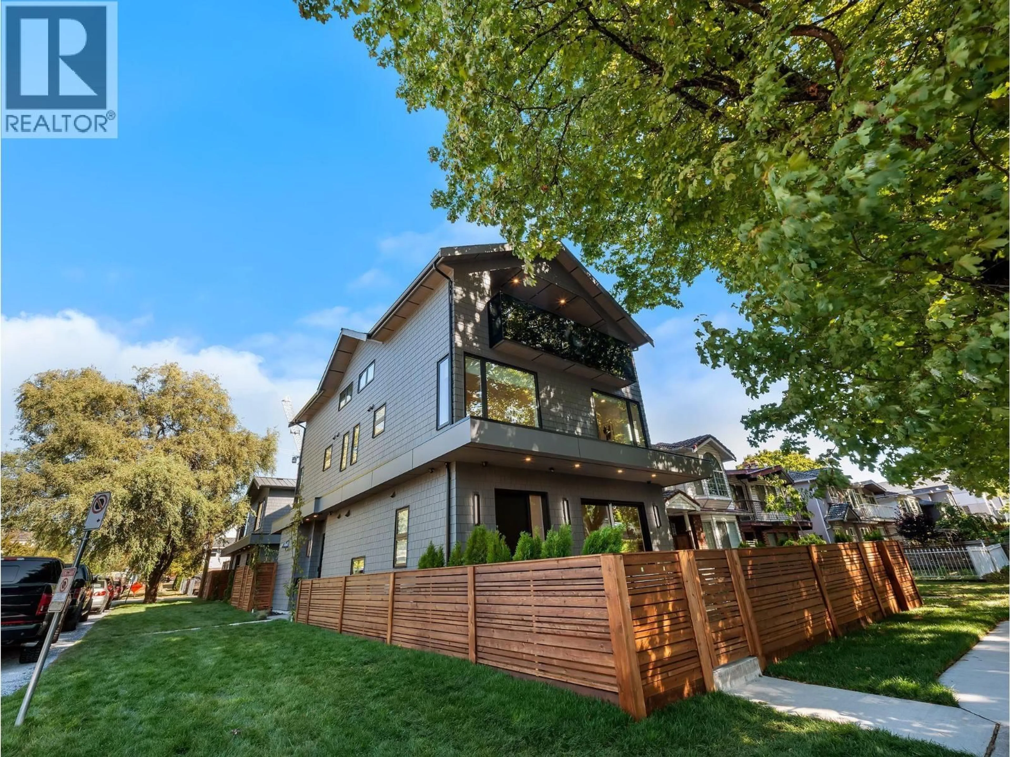 Home with brick exterior material, street for 2005 13TH AVENUE, Vancouver British Columbia V5N2C5
