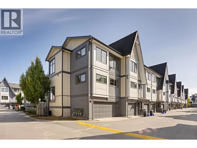32 - 19451 SUTTON AVENUE, Pitt Meadows 3