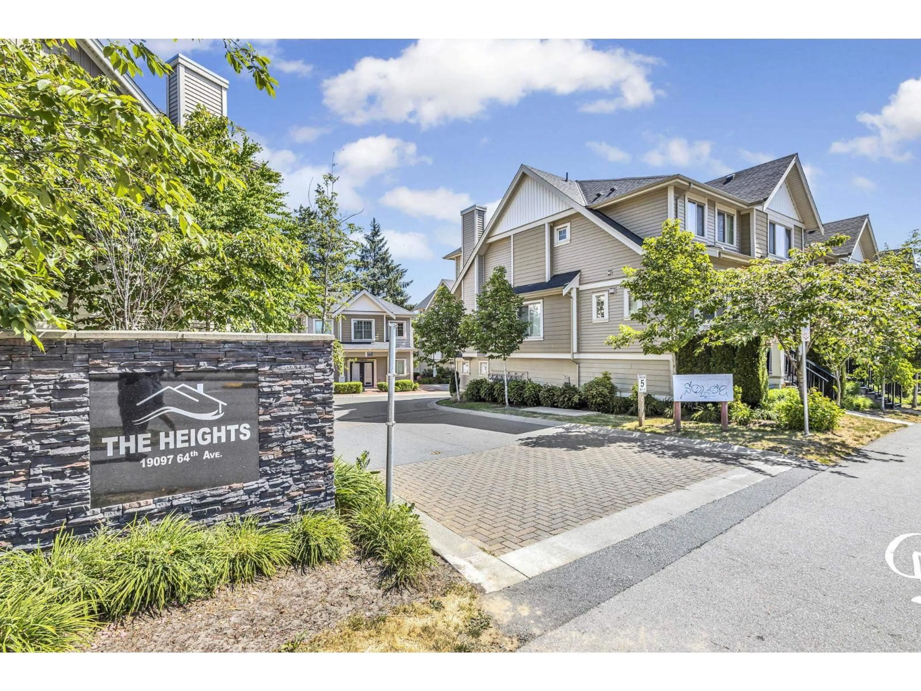 Unknown for 25 - 19097 64 AVENUE, Surrey British Columbia V3S6X5