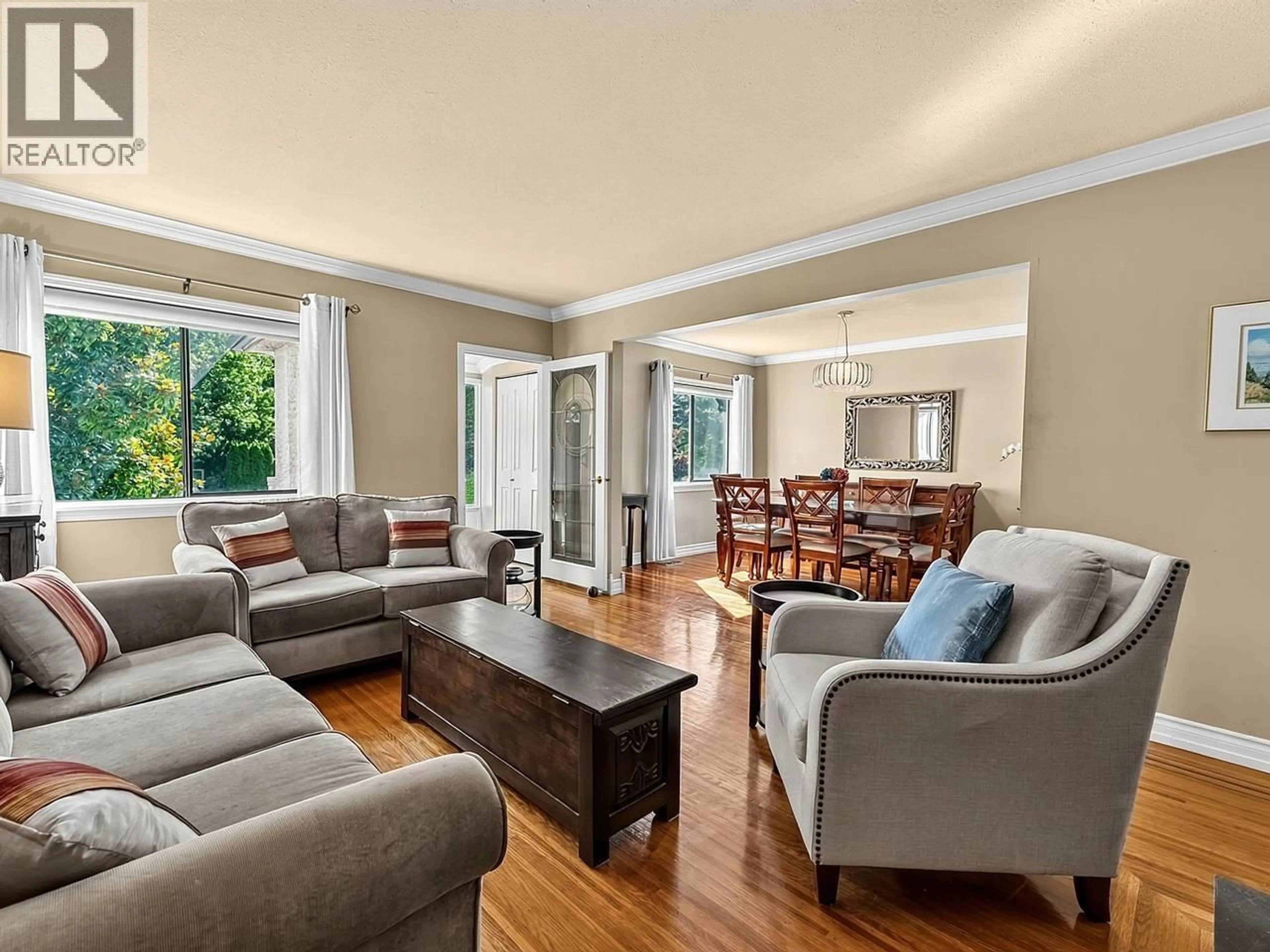 Living room with furniture, unknown for 295 W 17TH AVENUE, Vancouver British Columbia V5Y1Z9