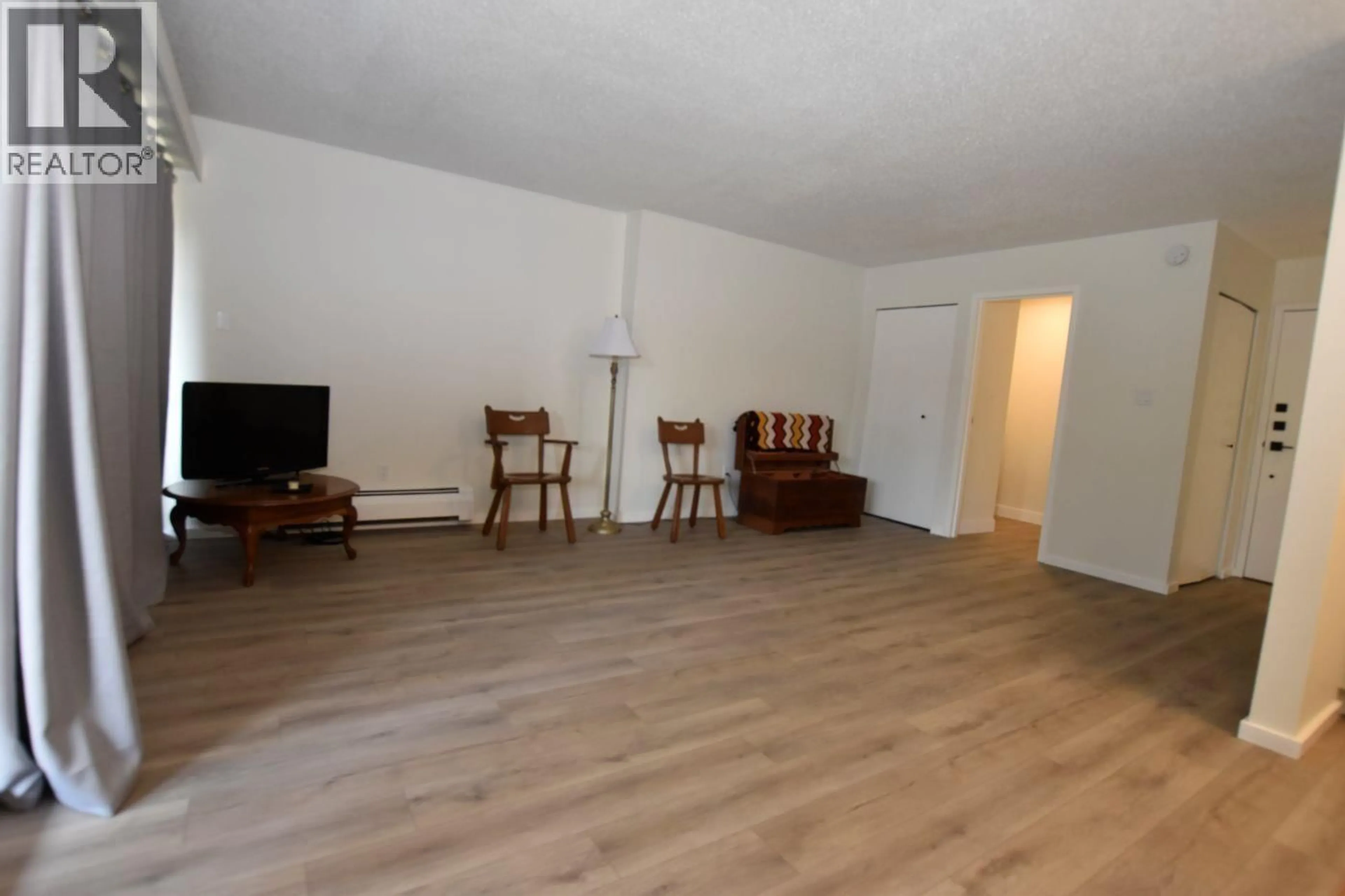 A pic of a room for 319 - 7377 SALISBURY AVENUE, Burnaby British Columbia V5E4B2