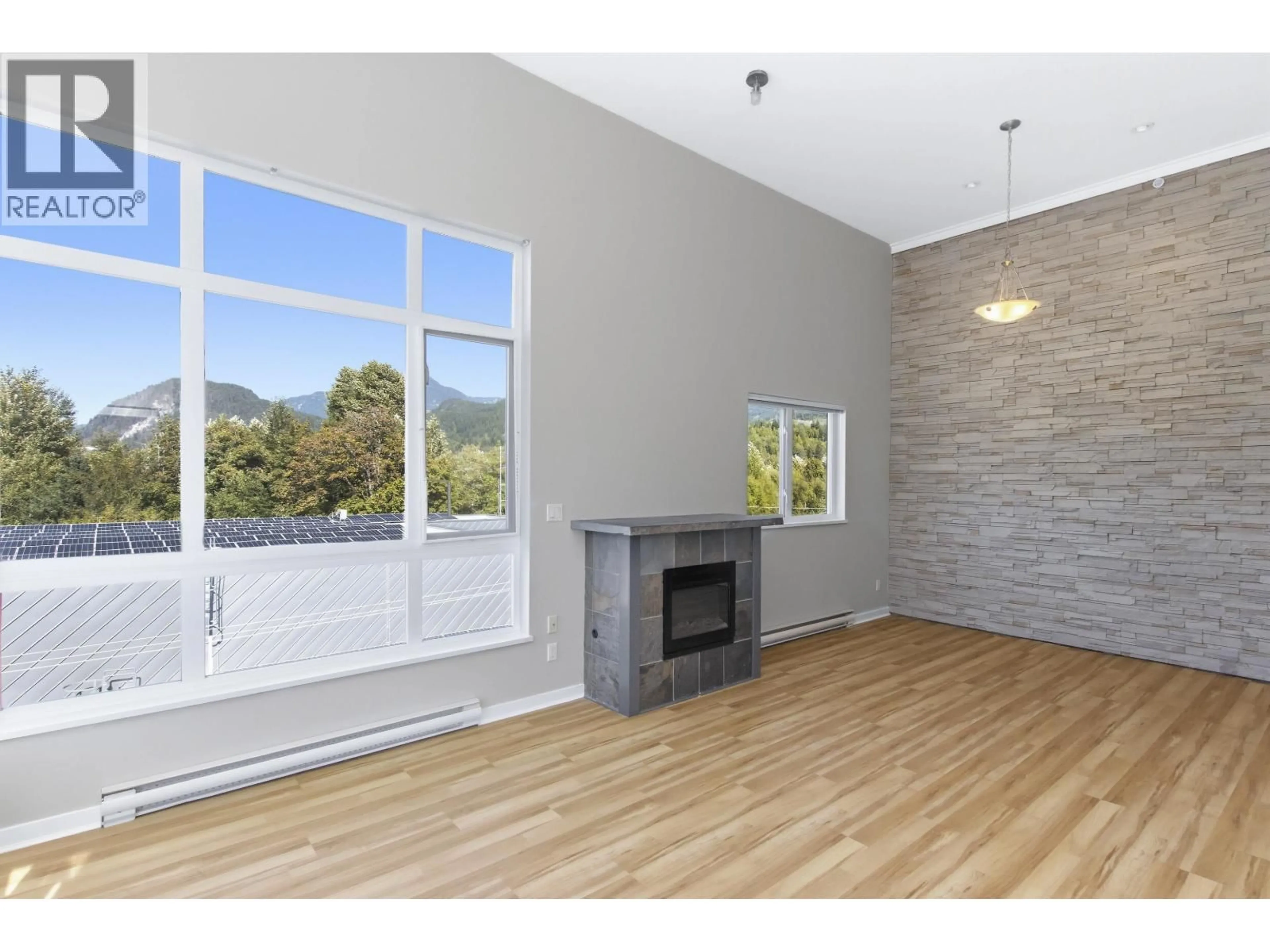 A pic of a room for 419 - 40437 TANTALUS ROAD, Squamish British Columbia V8B0G2