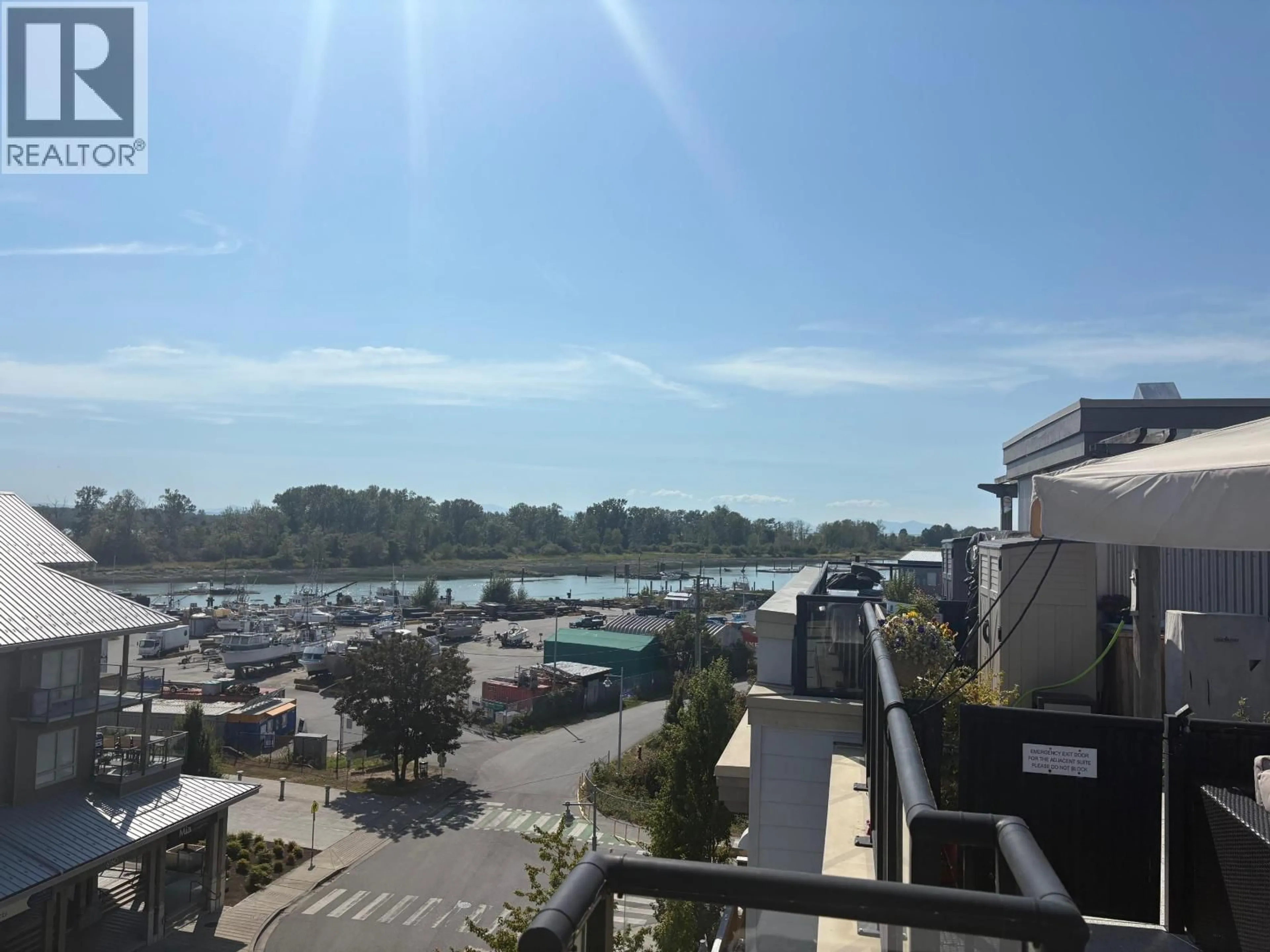 Unknown for 303 - 6077 LONDON ROAD, Richmond British Columbia V7E0A7