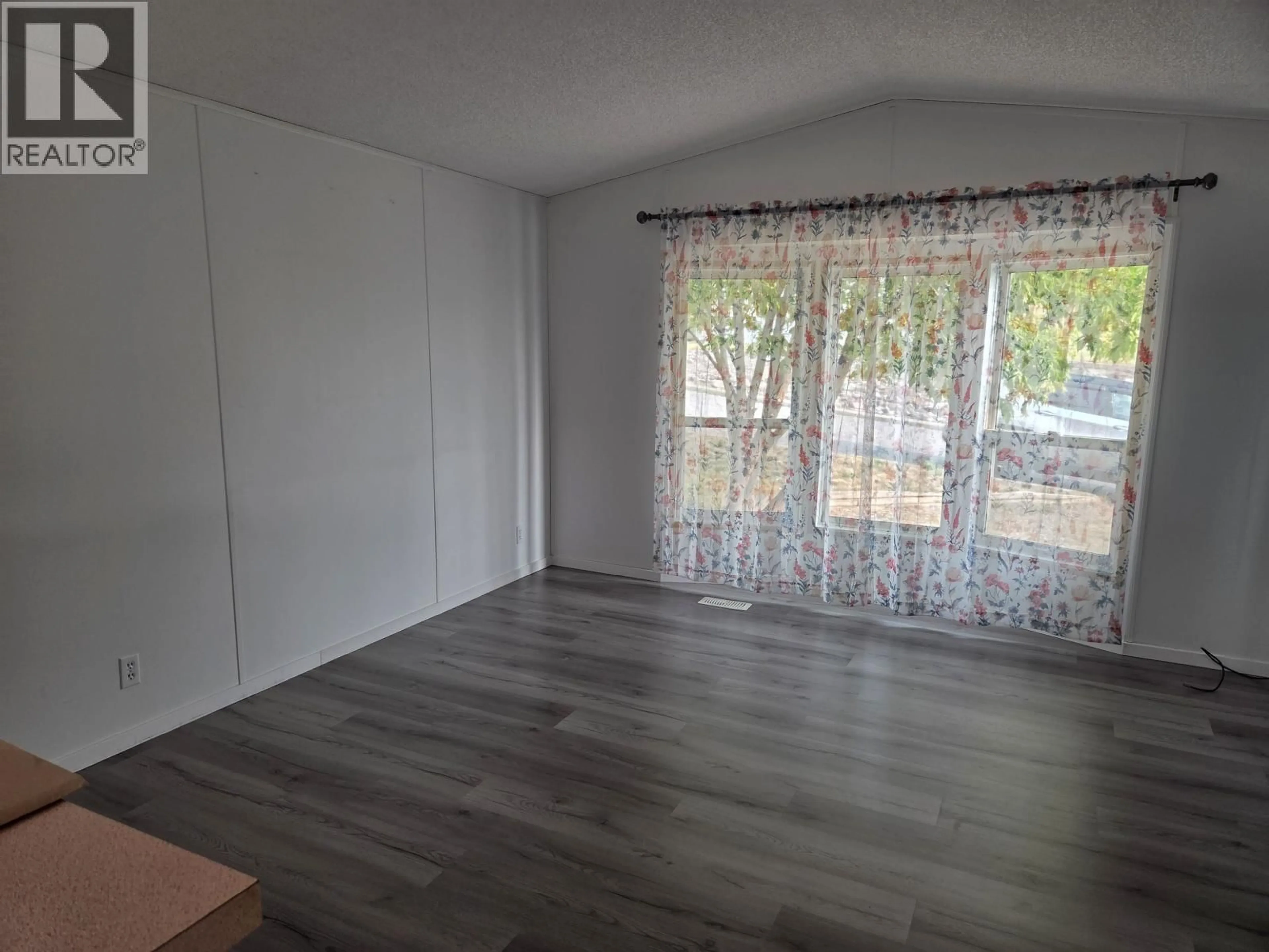 A pic of a room for 92 - 770 ELEVENTH AVENUE, Williams Lake British Columbia V2G2M4