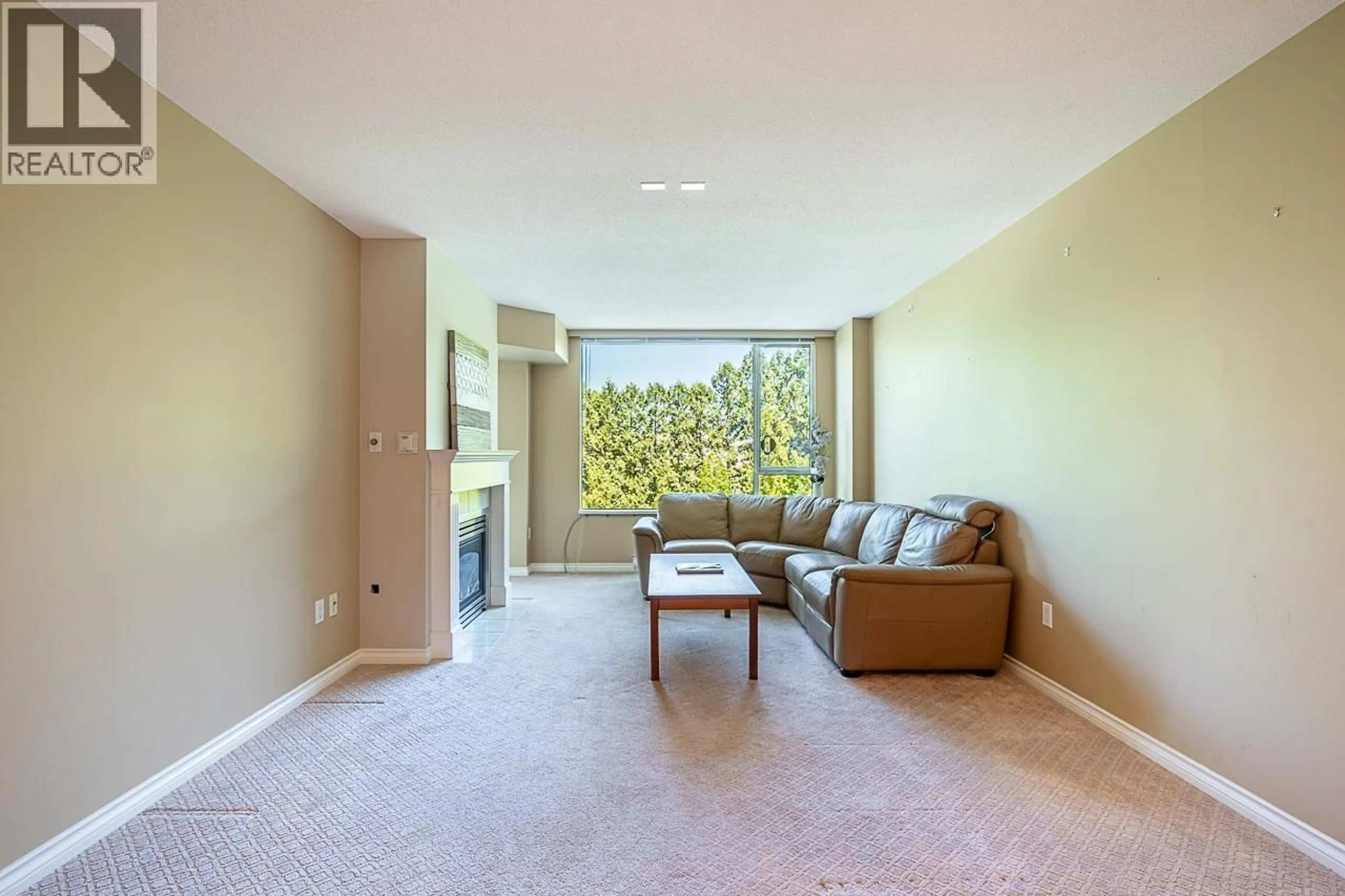 Living room with furniture, unknown for 311 - 12148 224 STREET, Maple Ridge British Columbia V2X6B7