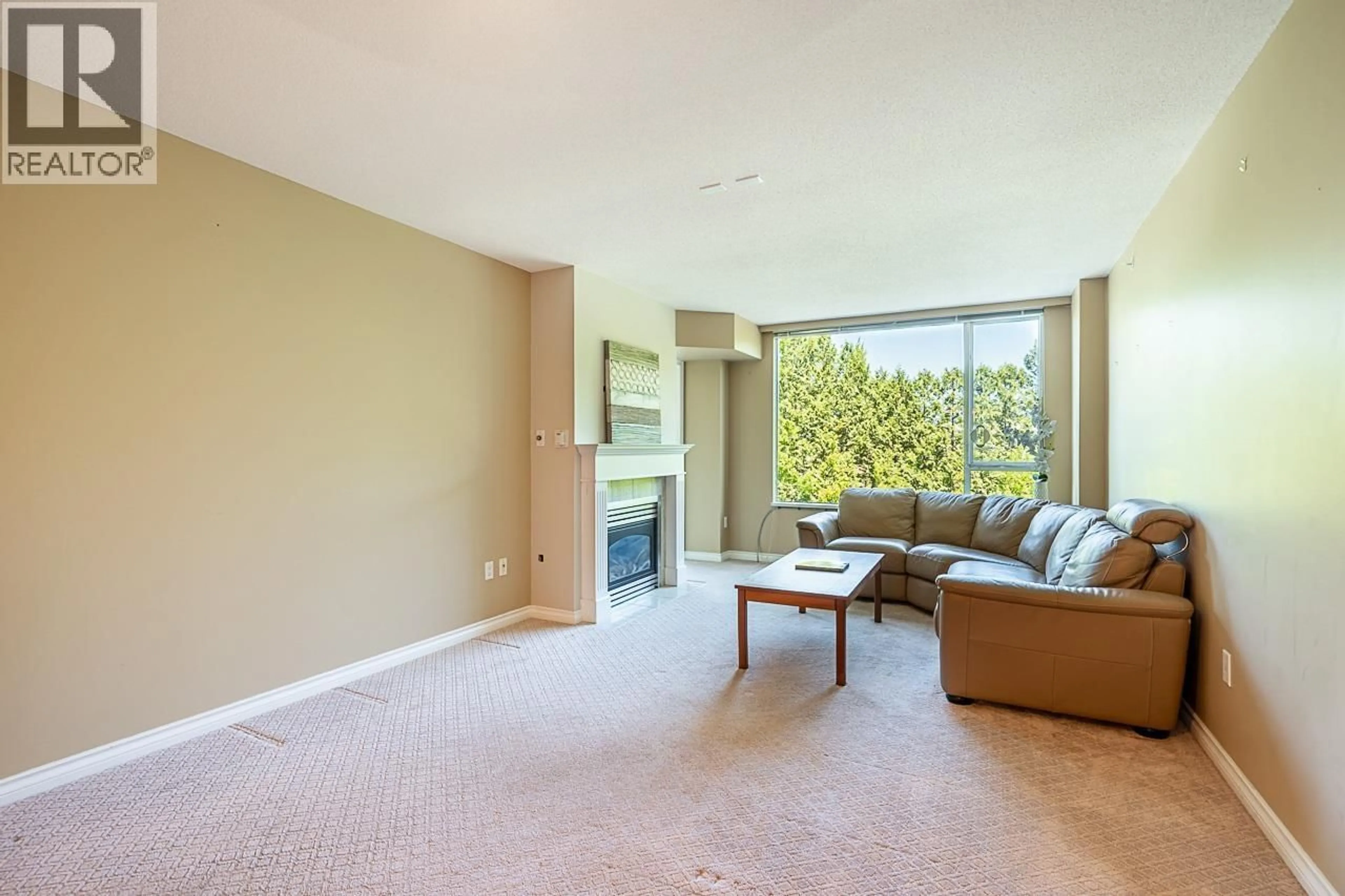 Living room with furniture, unknown for 311 - 12148 224 STREET, Maple Ridge British Columbia V2X6B7