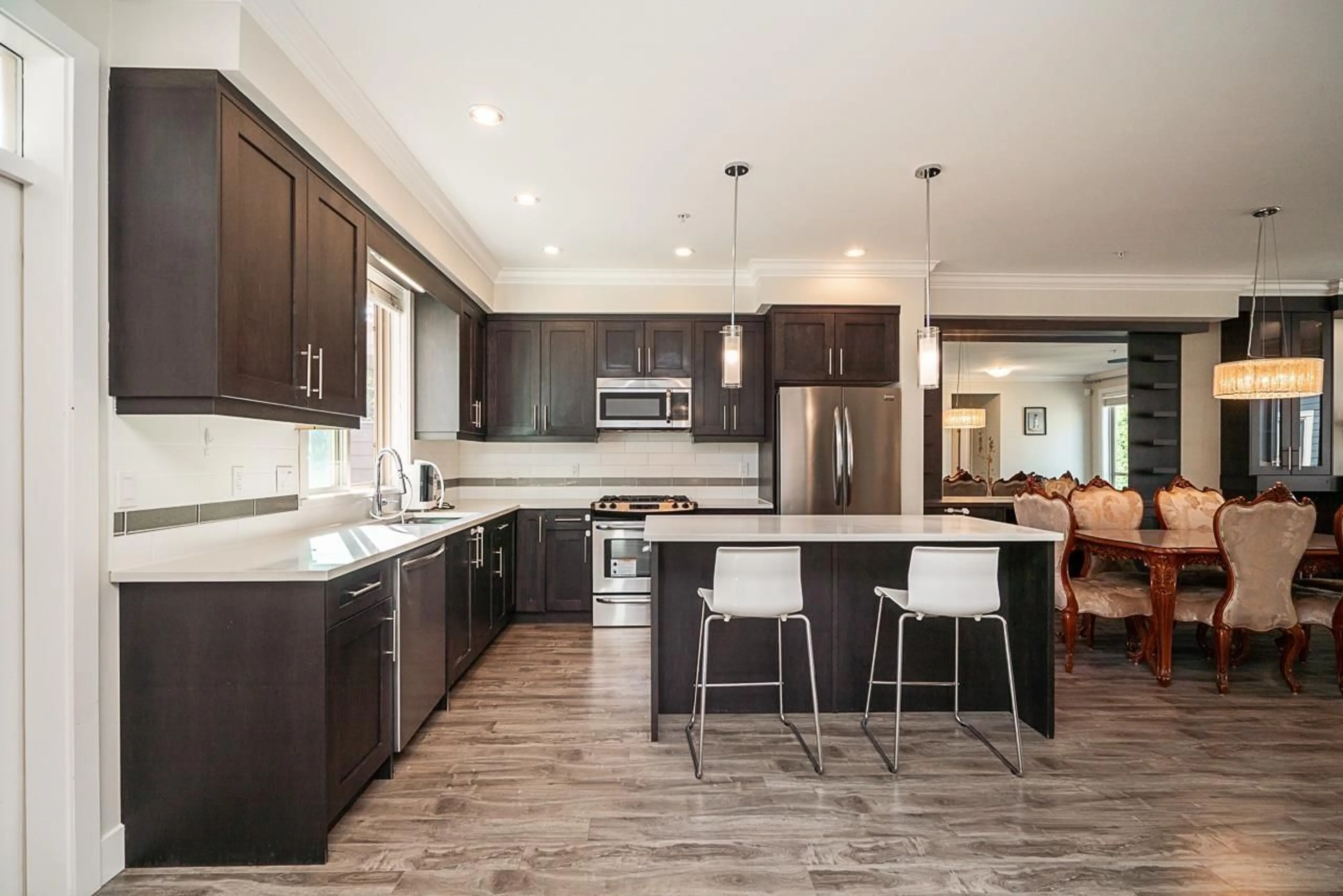 Open concept kitchen, unknown for 14 - 19913 70 AVENUE, Langley British Columbia V2Y0S9