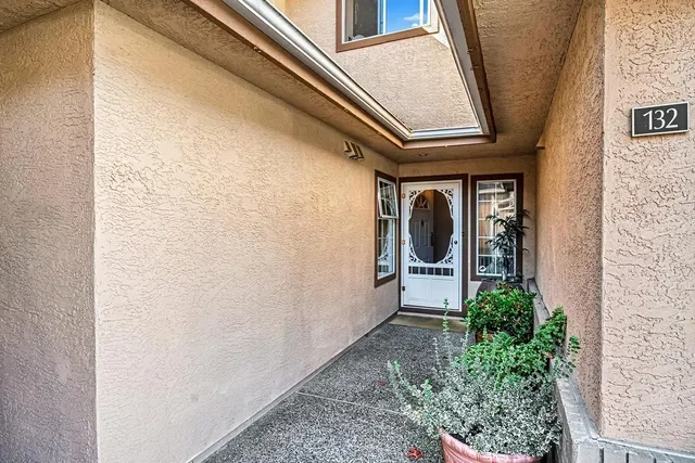 132 - 14861 98 AVENUE, Surrey 2