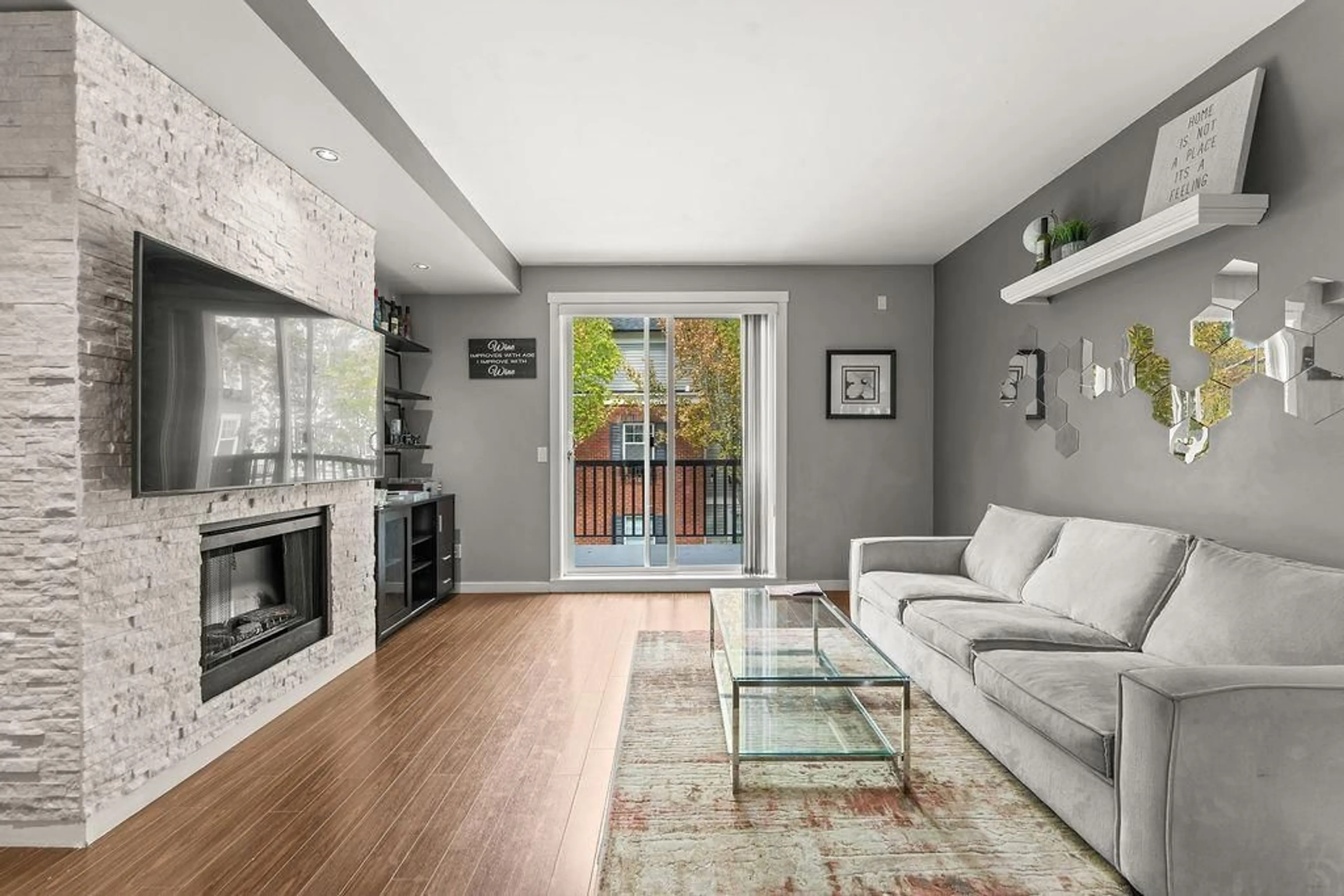 Living room with furniture, unknown for 38 - 18983 72A AVENUE, Surrey British Columbia V4N1A5