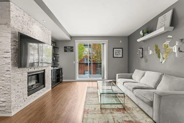 38 - 18983 72A AVENUE, Surrey 4