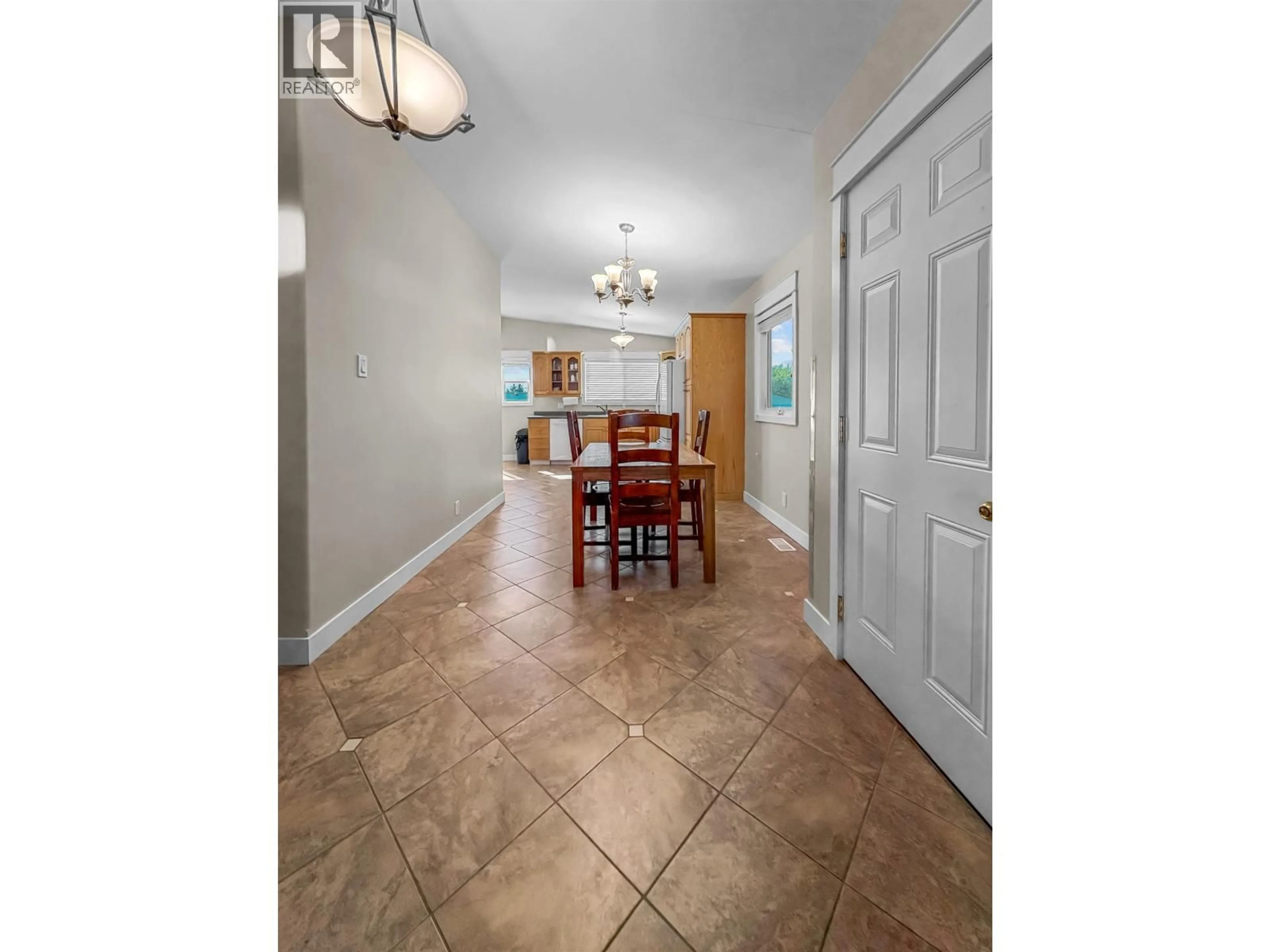 Indoor entryway for 48 RALEY STREET, Kitimat British Columbia V8C1H1