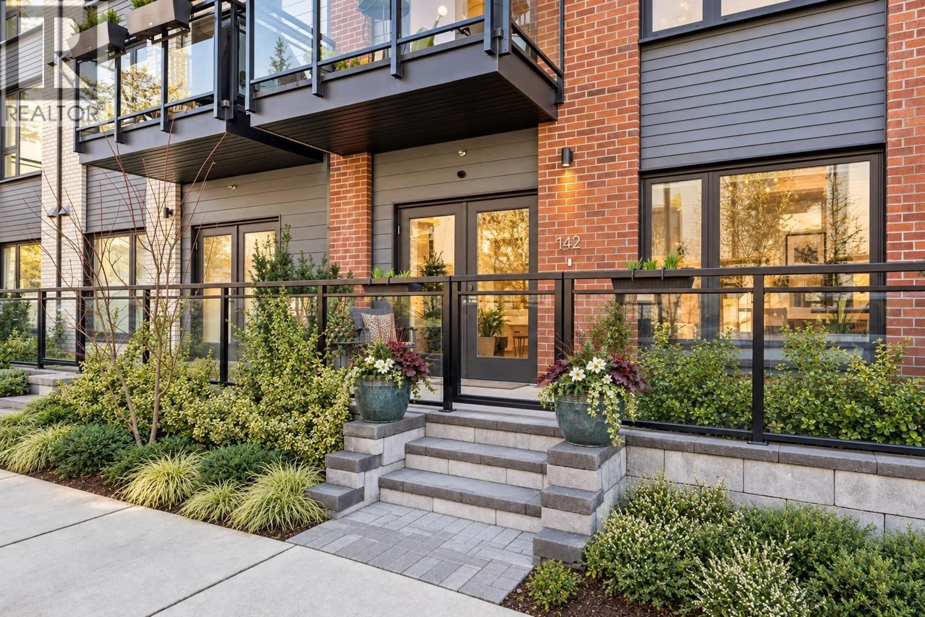 Home with brick exterior material, street for 142 - 545 2ND STREET, North Vancouver British Columbia V7L1E1