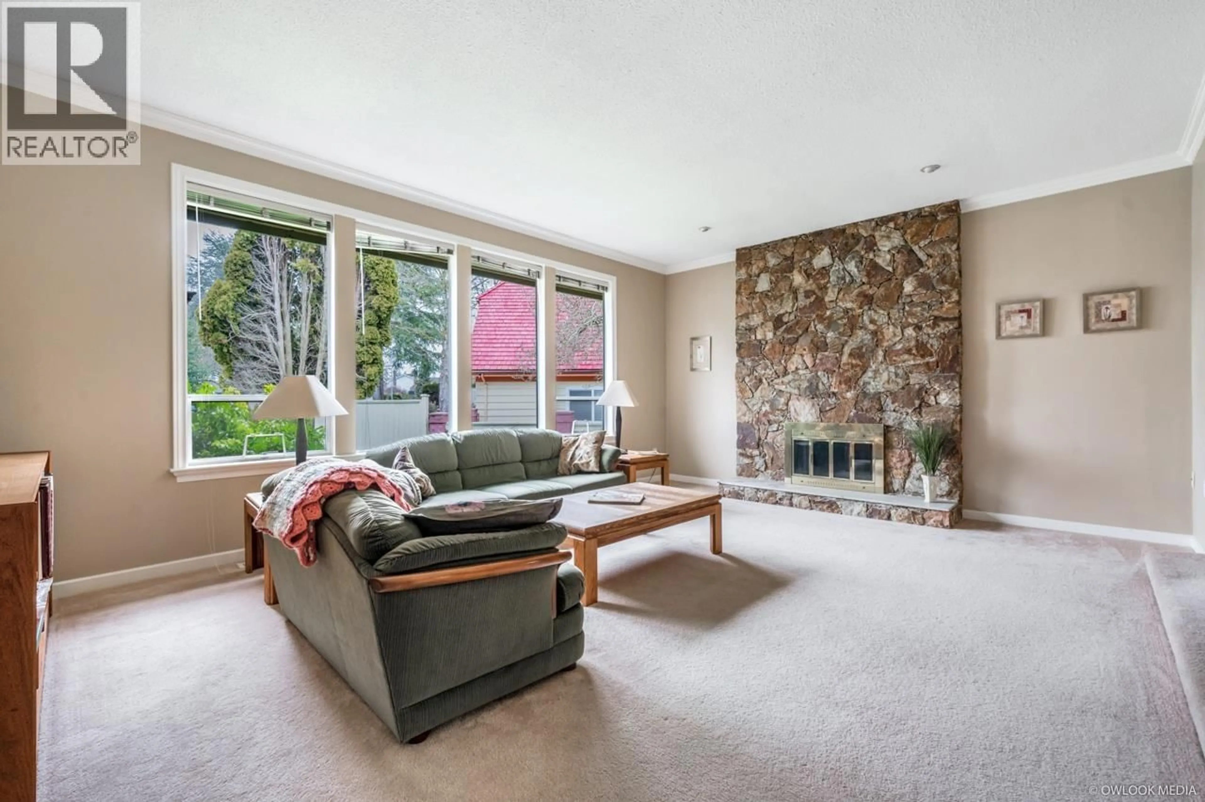 Living room with furniture, unknown for 7720 WATERTON DRIVE, Richmond British Columbia V7A4G4