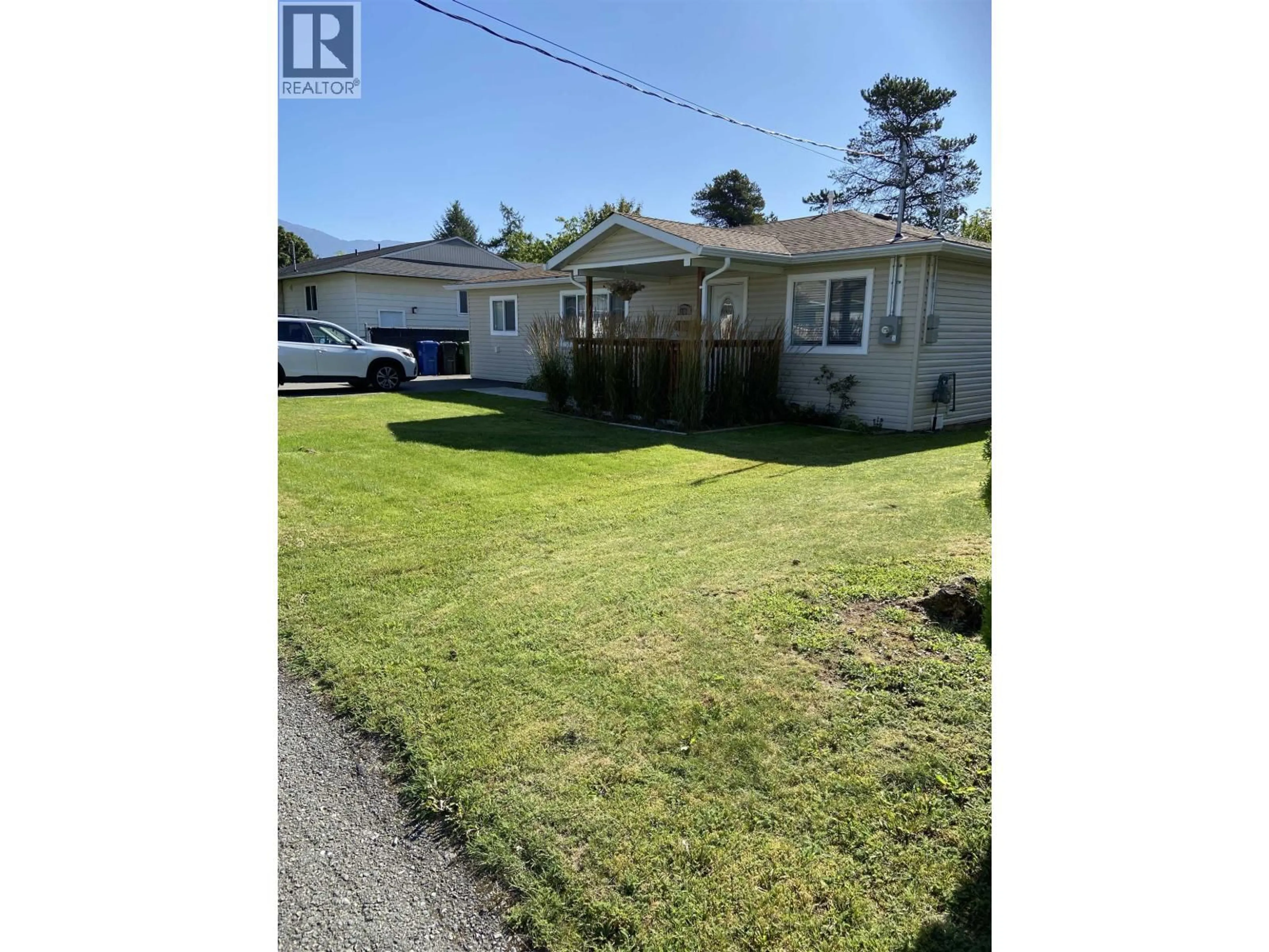 A pic from outside/outdoor area/front of a property/back of a property/a pic from drone, street for 4719 OLSON AVENUE, Terrace British Columbia V8G2A4